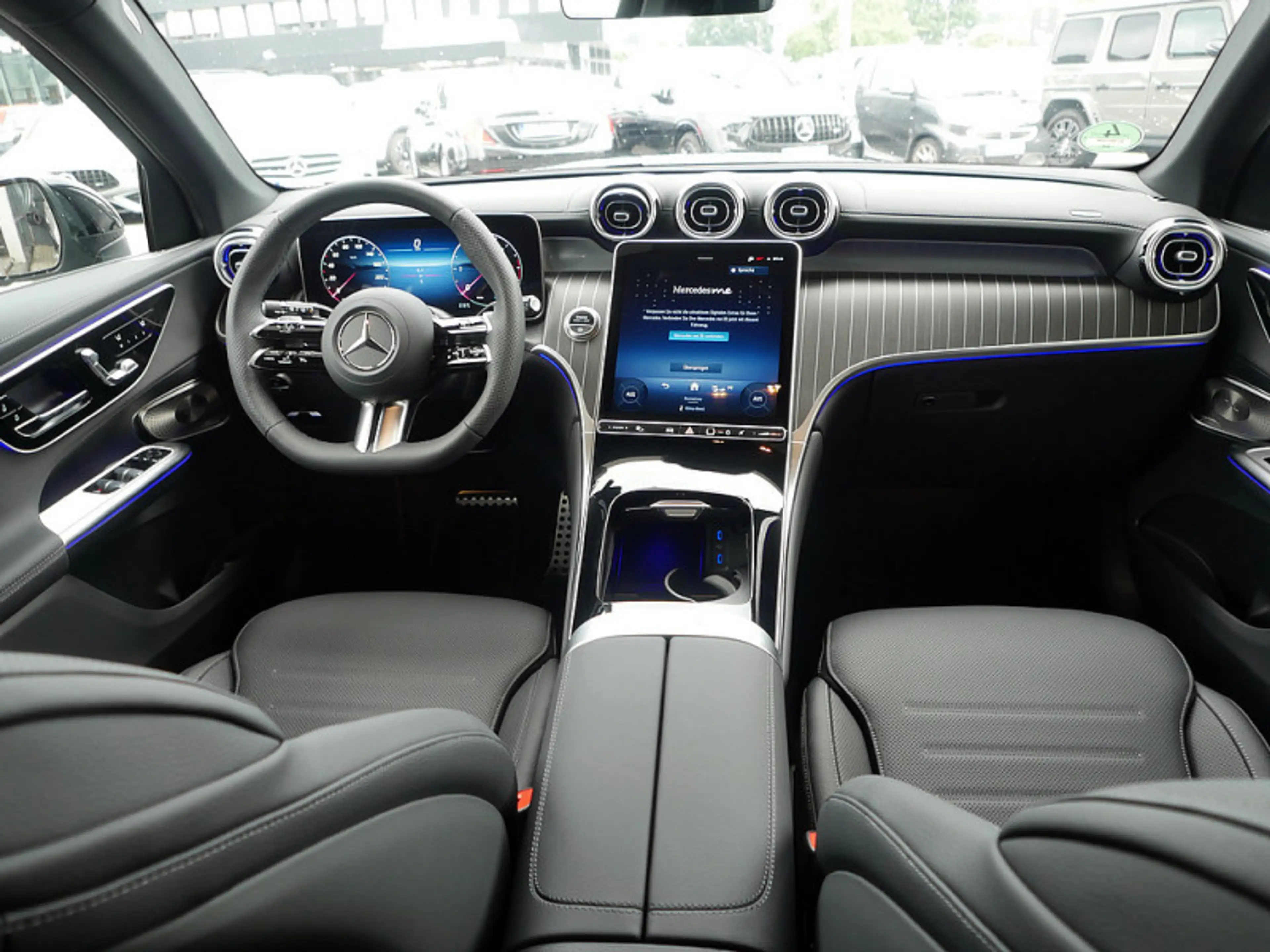 Mercedes-Benz GLC 450 d 4MATIC AMG BURM NIGHT MEMO 360 AHK PDC — photo 10