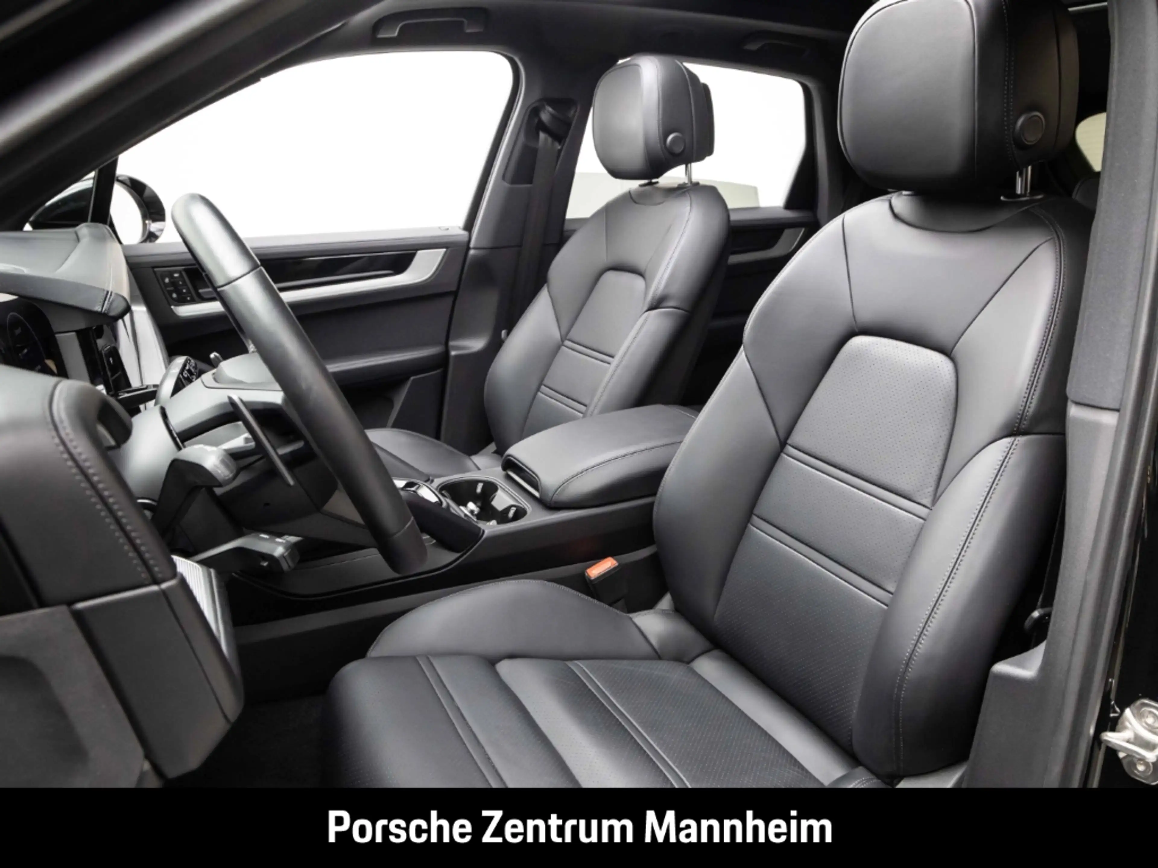 Porsche Cayenne S E-Hybrid — photo 5