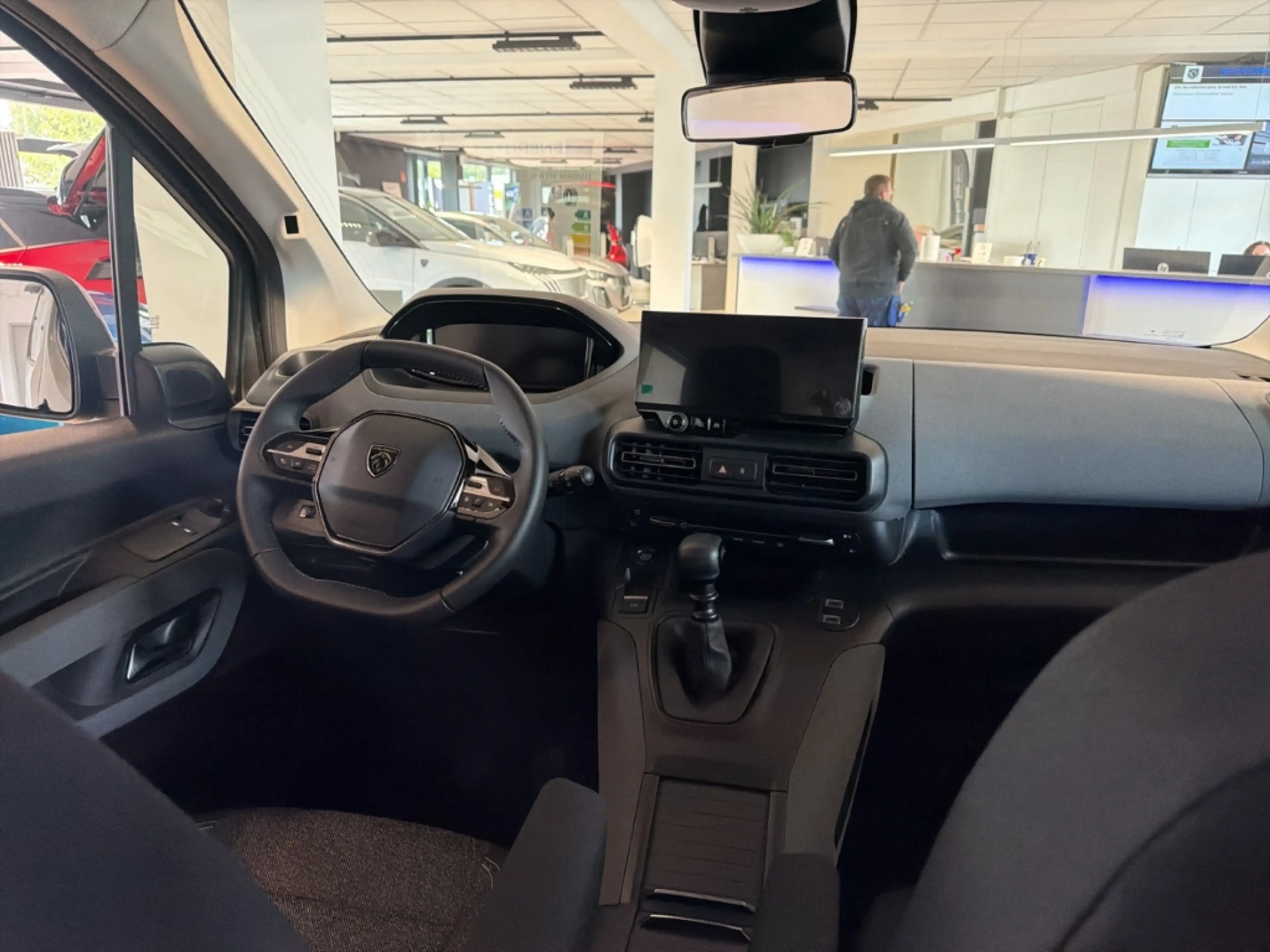 Peugeot Rifter Allure L1 WinterP*Techno-P.*RFK*EPH*Klima*Nebel*L- — photo 7