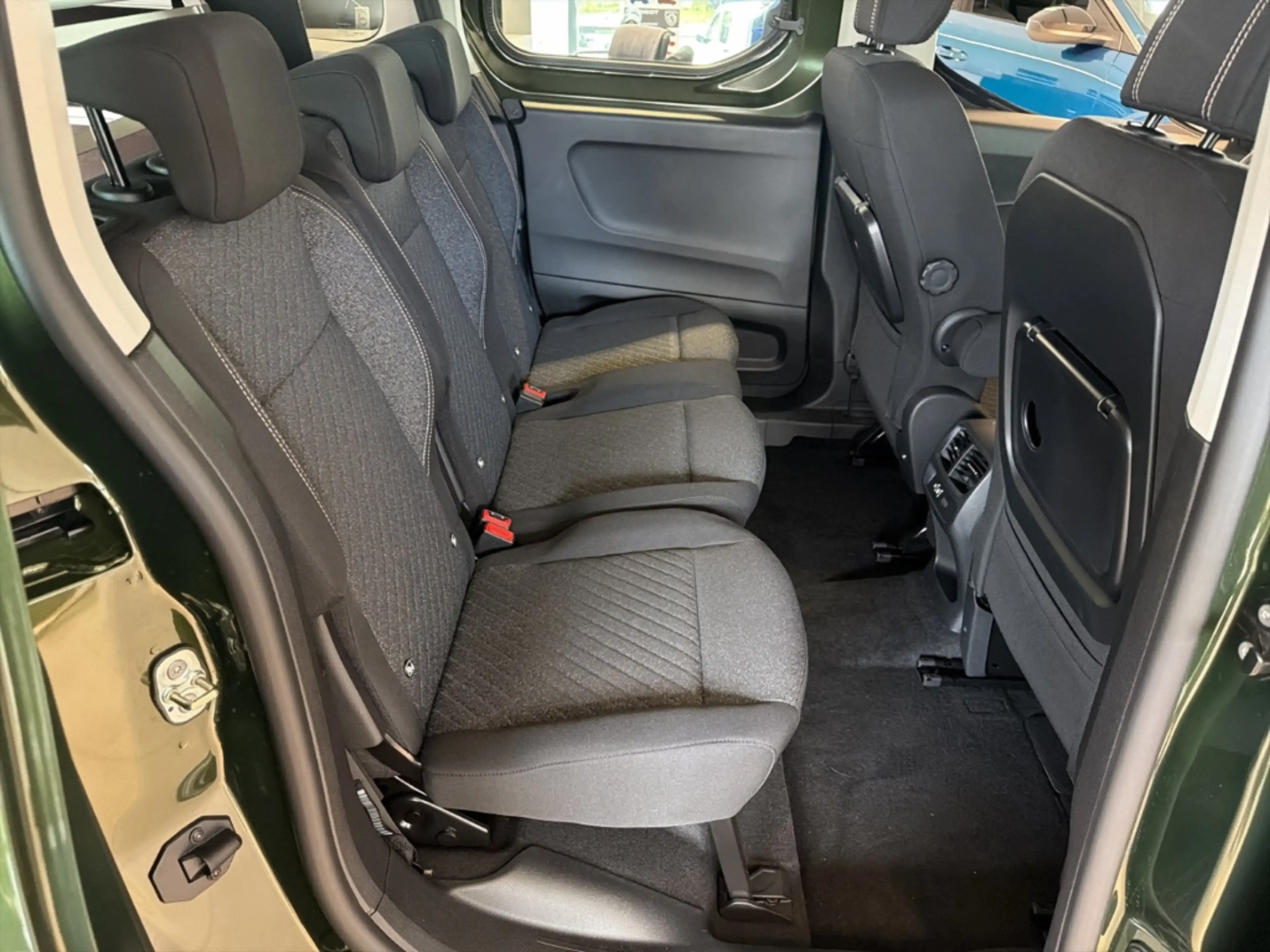 Peugeot Rifter Allure L1 WinterP*Techno-P.*RFK*EPH*Klima*Nebel*L- — photo 9