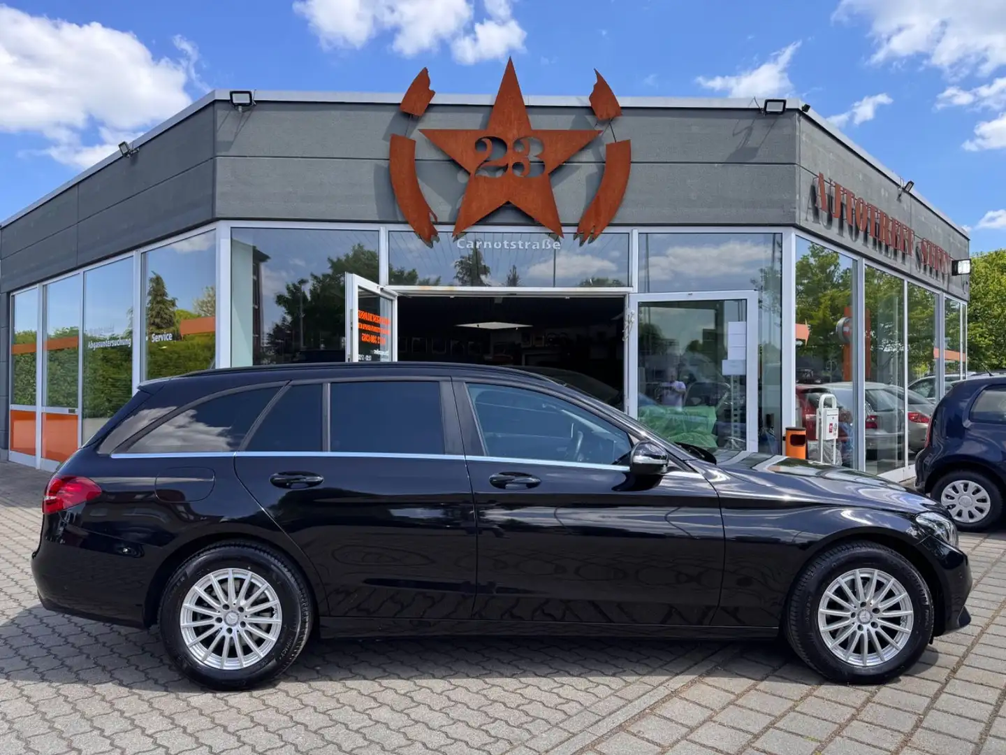 Mercedes-Benz C 220 T -Modell ,LED,Navi,Autom. Чорний - 1