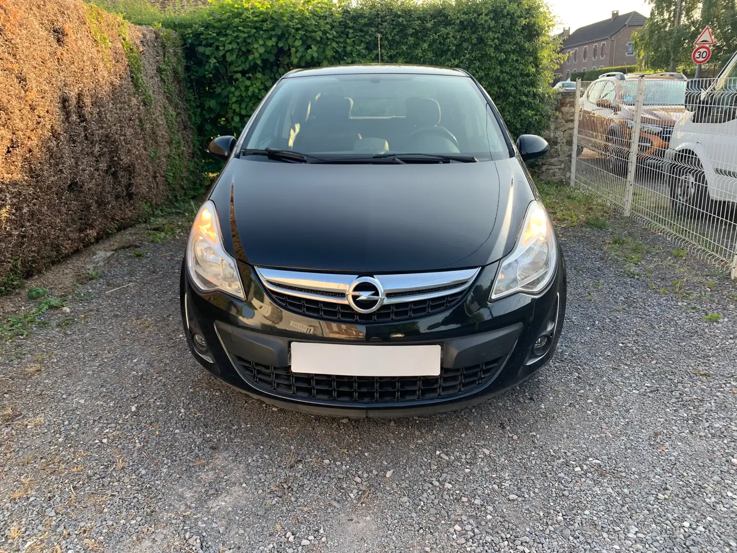 Opel Corsa Corsa 1.2i ecoFLEX Enjoy Active Start/Stop Noir - 2