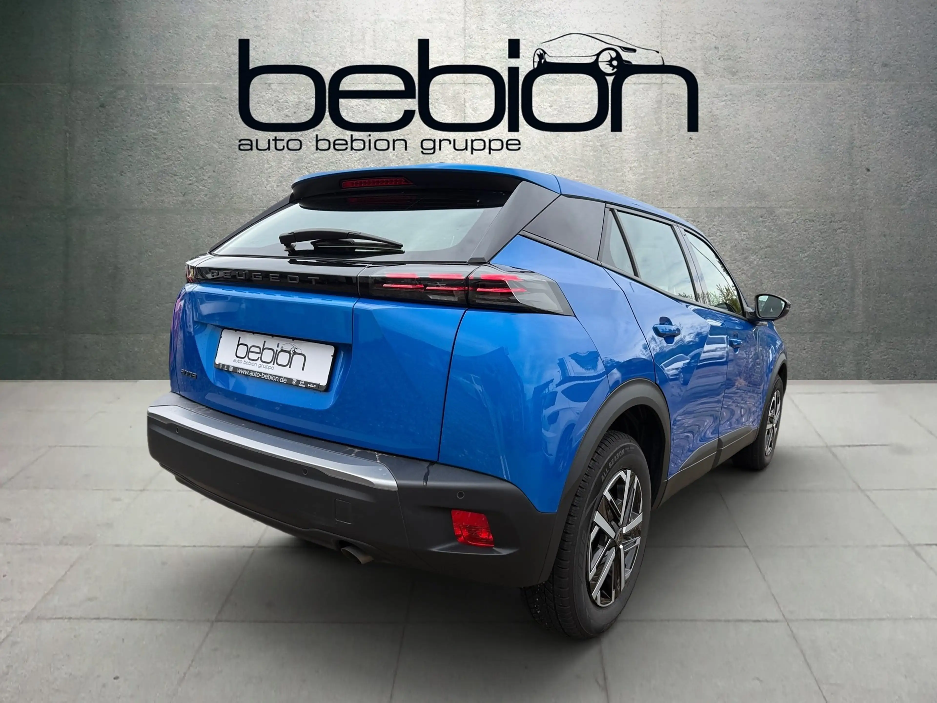 Peugeot 2008 1.2 PureTech 100 Active LED PDC KlimaA — photo 13