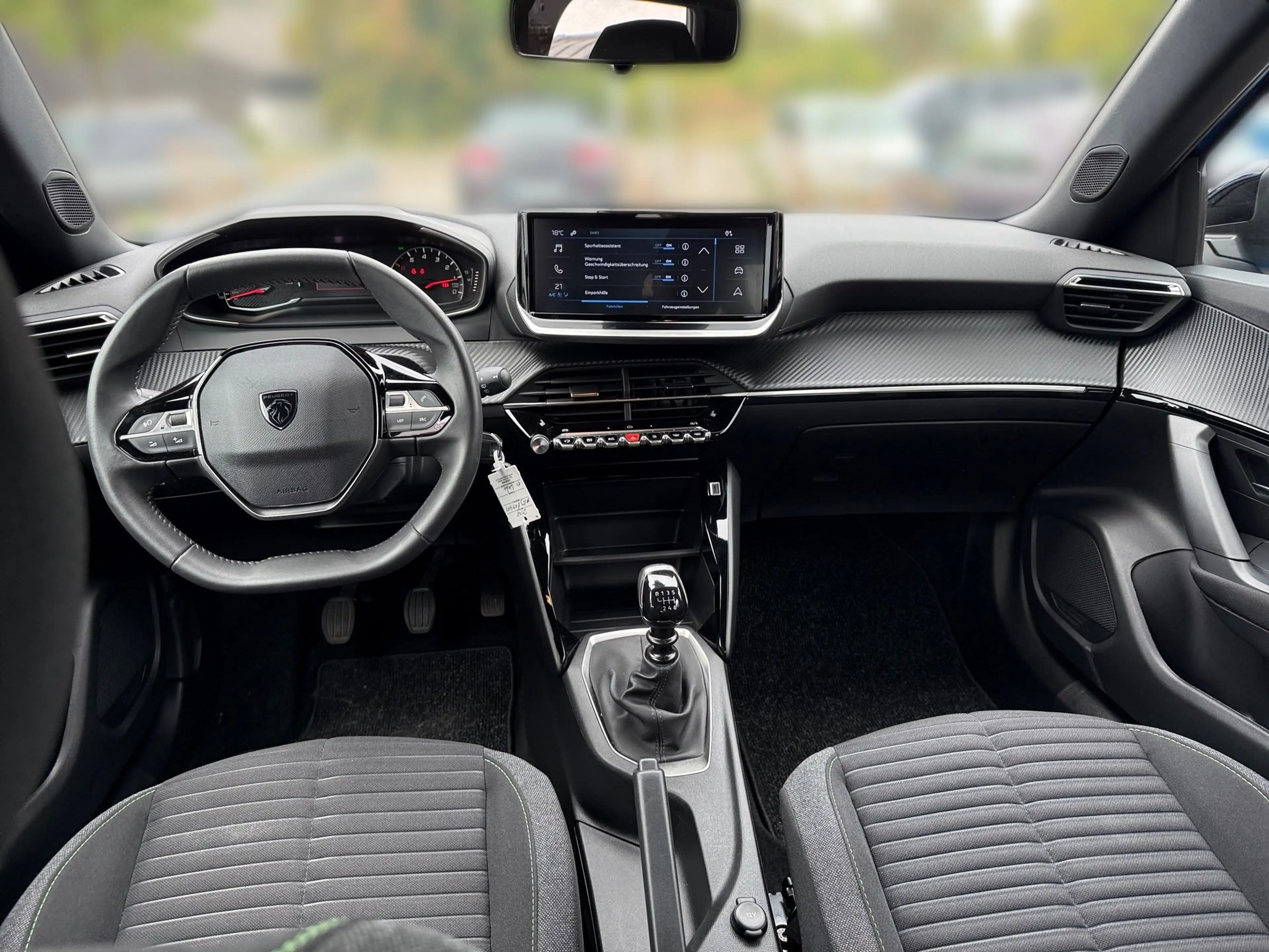 Peugeot 2008 1.2 PureTech 100 Active LED PDC KlimaA — photo 10