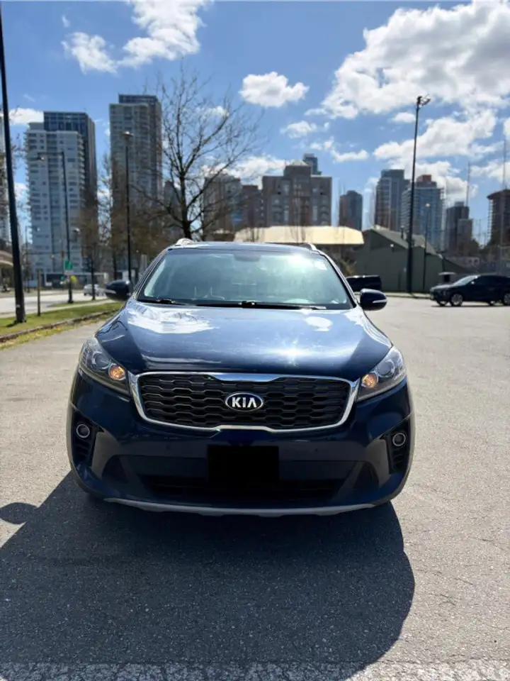 Kia Sorento снимка Kia Sorento