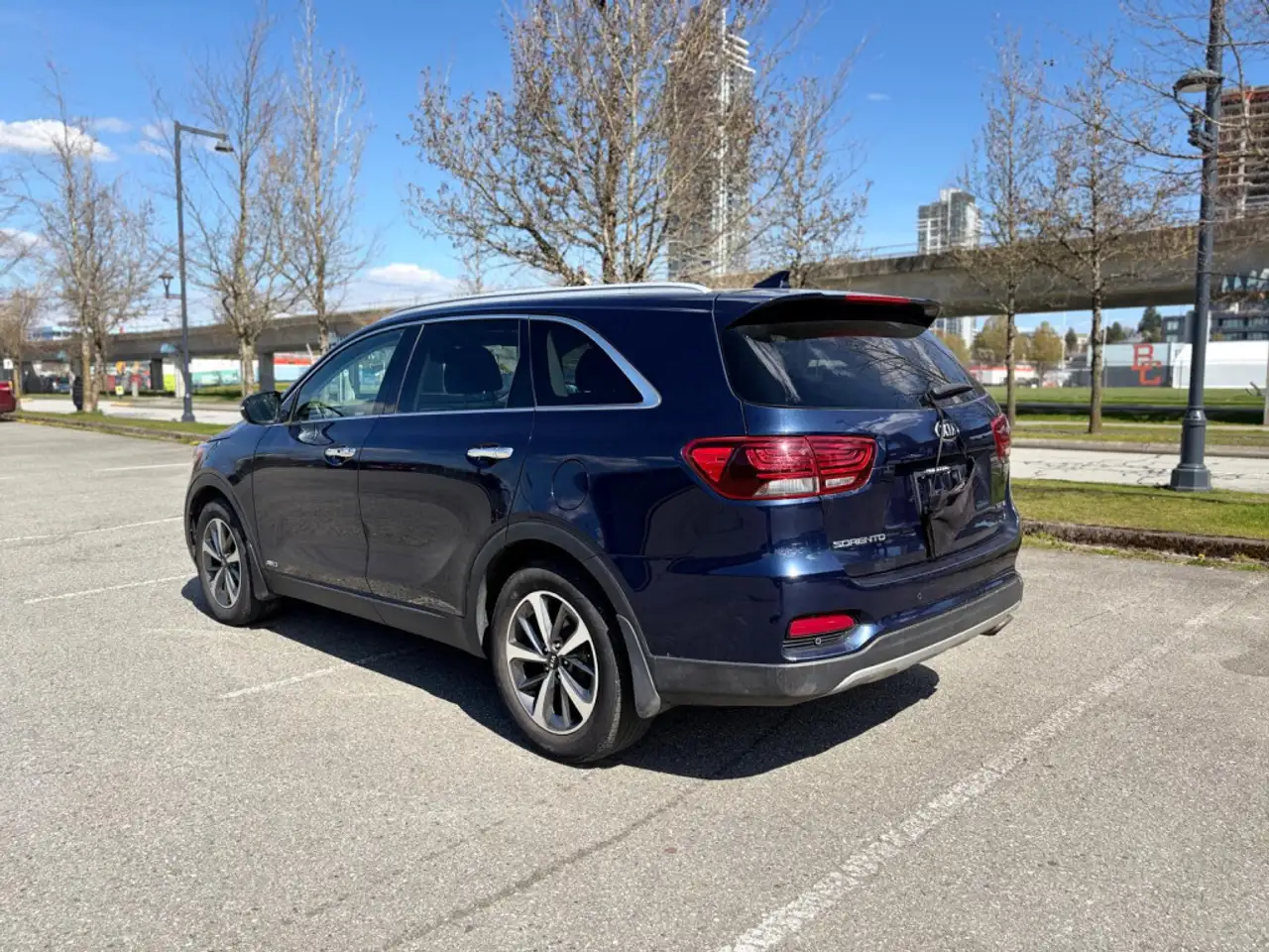 Kia Sorento снимка Kia Sorento