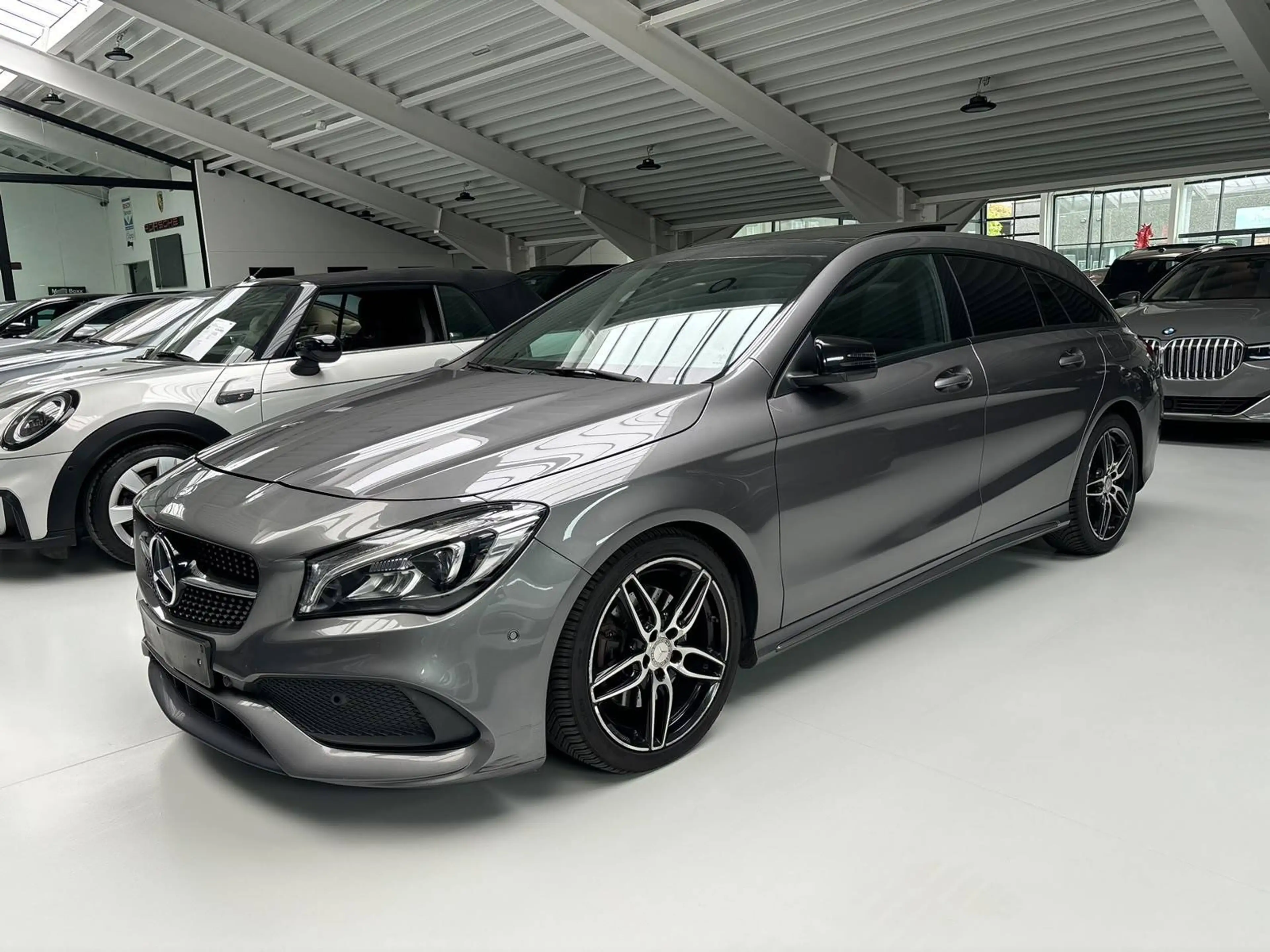 Mercedes-Benz CLA 220 CLA 220 d AMG LINE AMG PACK FACE LIFT AUTOMAAT !
