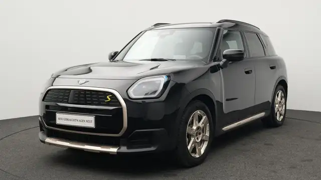 MINI Countryman SE All4 Favoured Trim