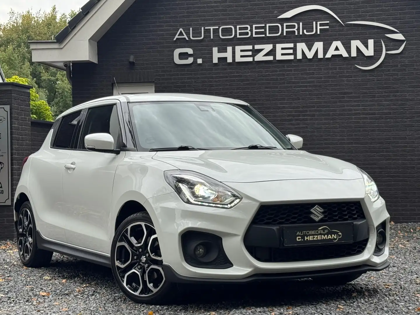 Suzuki Swift 1.4 Sport 1E EIGENAAR DEALEROH CAMERA CRUISE XENON Blanc - 1