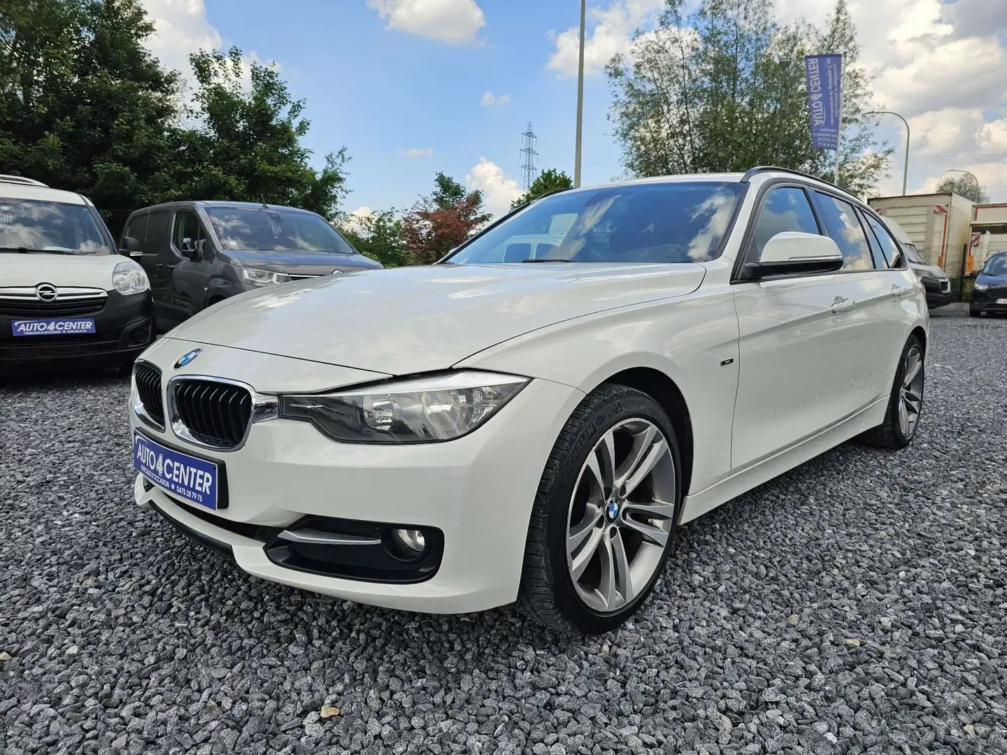 BMW 316 i Touring SPORT // GPS / GARANTIE 1 AN // Bianco - 1