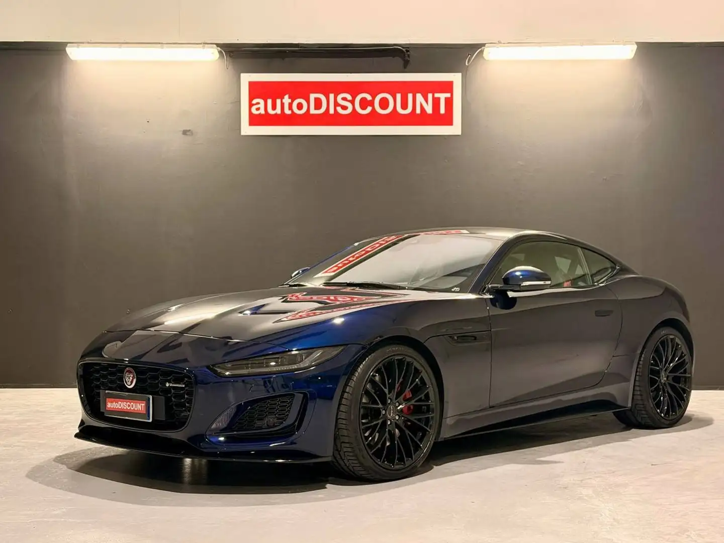 Jaguar F-Type F-Type Coupe 2.0 i4 R-Dynamic rwd 300cv auto Blu/Azzurro - 1