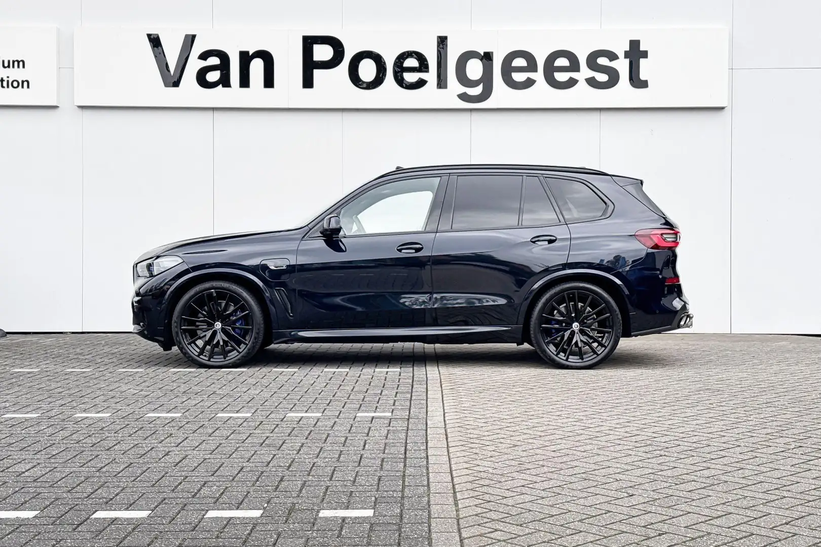 BMW X5 xDrive45e | High Executive | M Sport | Trekhaak | Noir - 2