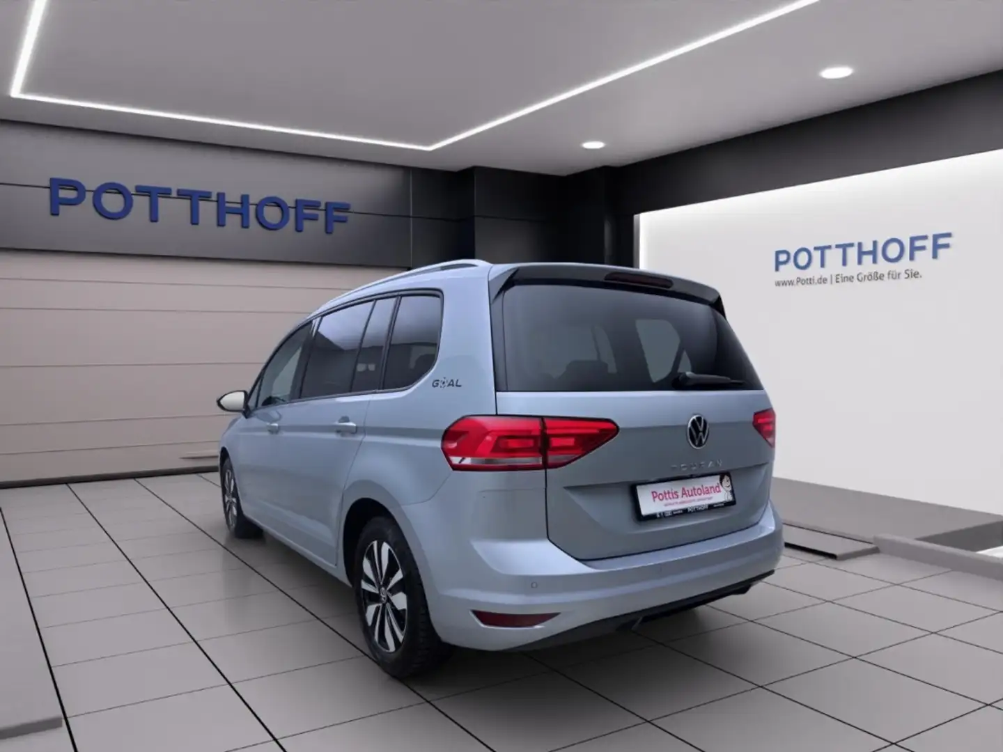 Volkswagen Touran 1.5 TSI COMFORTLINE NAVI KAMERA PDC SITZHZG Silber - 2