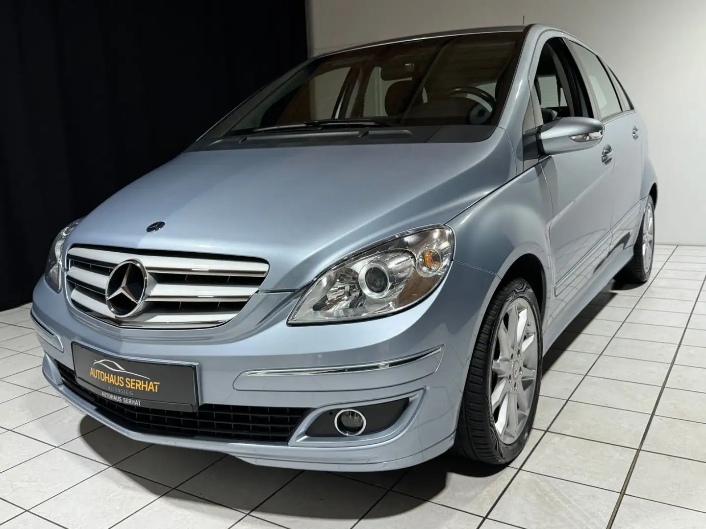 Mercedes-Benz B 170 Sport Aut. *T.LEDER*SITHZG*TEMP*MFL*AHK* Albastru - 1