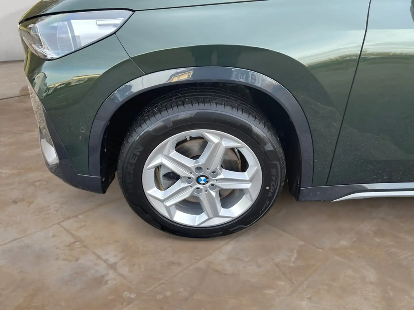 BMW X1 xDrive23d xLine + GARANTIE-bis-12.2028 Grün - 2