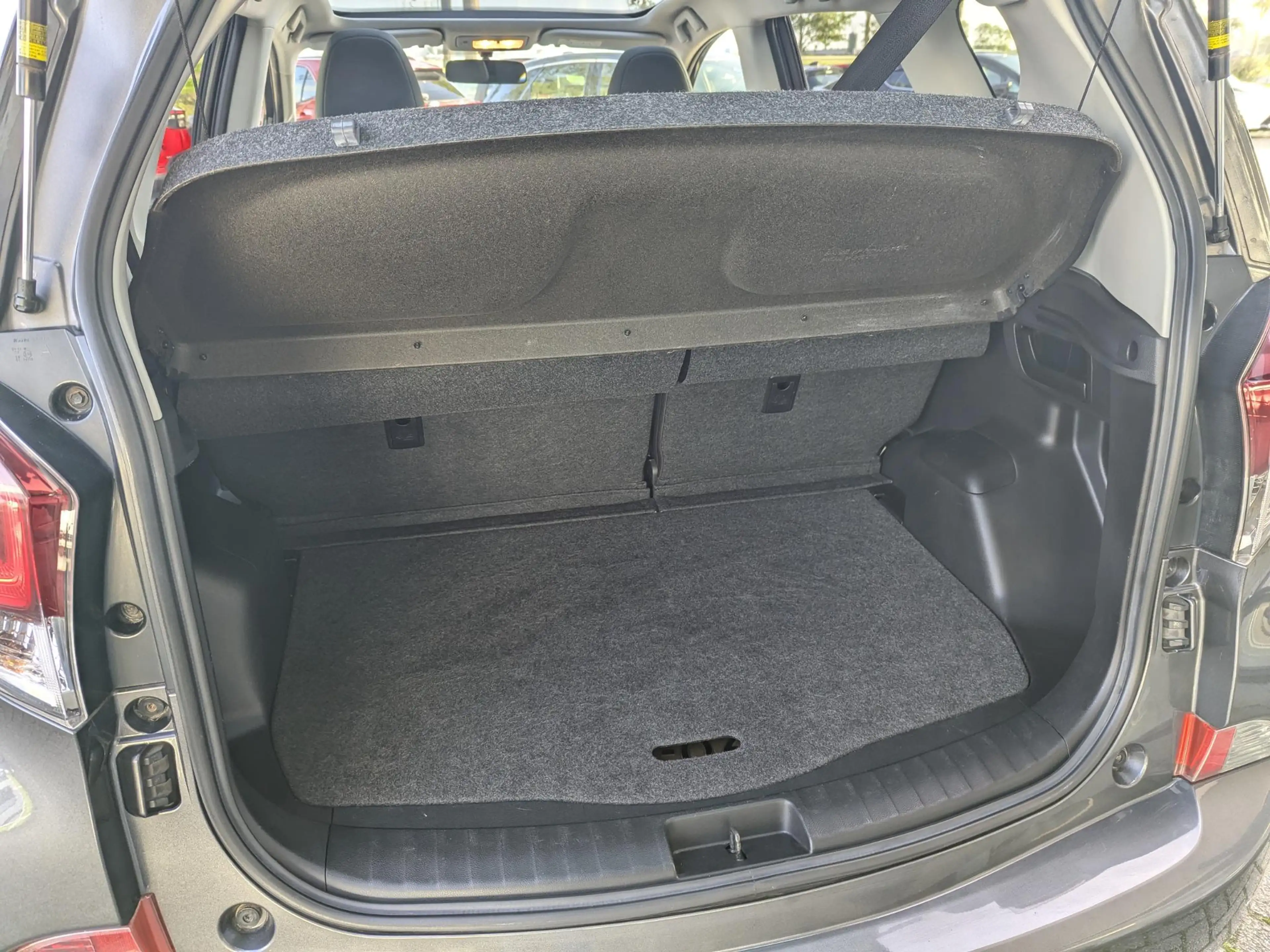 Toyota Verso-S 1.3 VVT-i Trend | Trekhaak | Pano | Cruise | Clima — photo 13