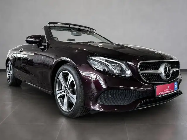 Mercedes-Benz E 220 Mercedes Benz E 220d Cabrio//NAVI//2.Hand//Massage