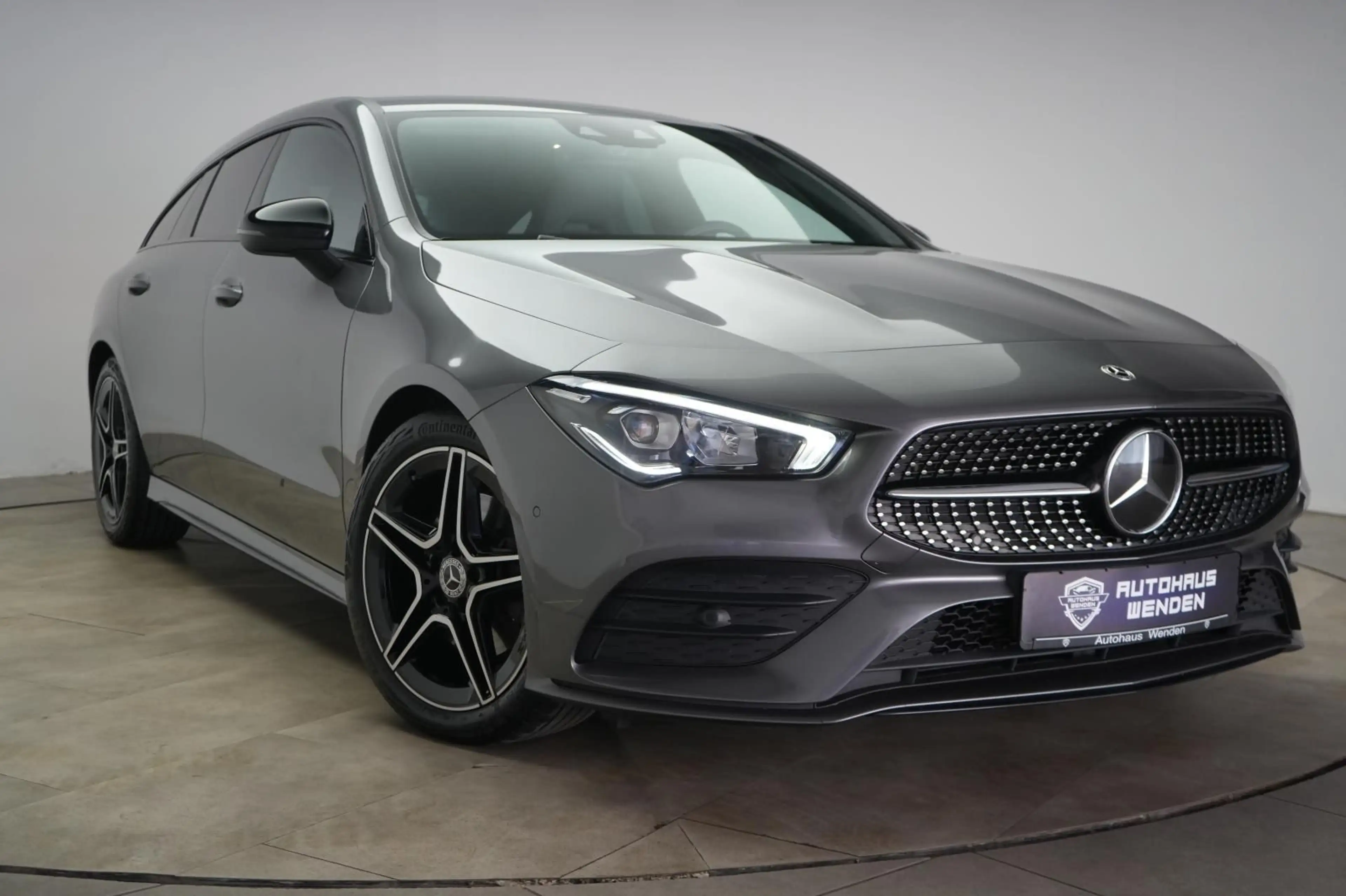 Mercedes-Benz CLA 220 d  8G-DCT AMG CarPlay/Dis
