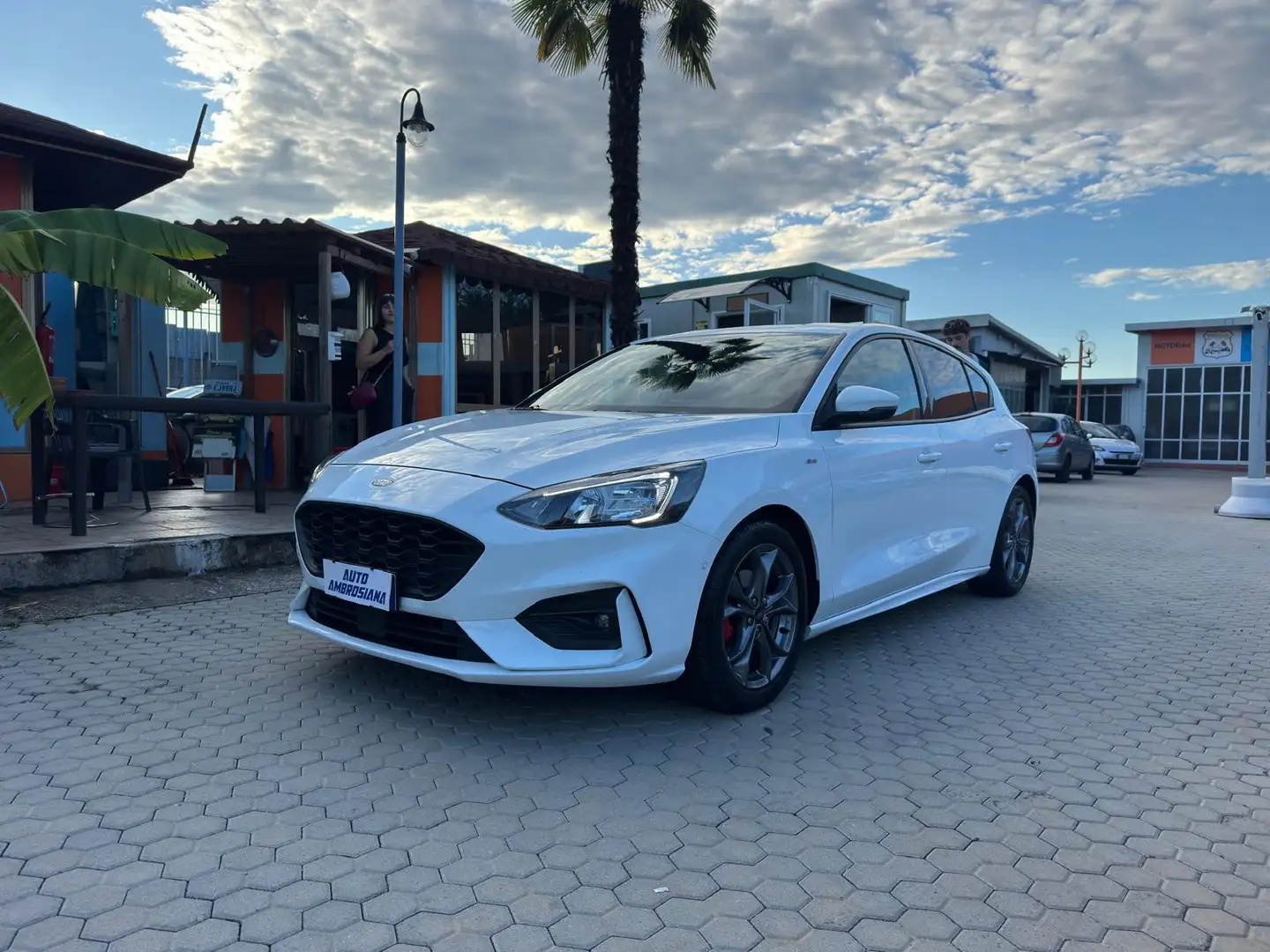 Ford Focus Focus V 2018 1.0 ecoboost h ST-Line X s Blanco - 1