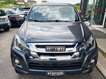 1.9td 4porte 4WD A/C Aut.+ gancio traino