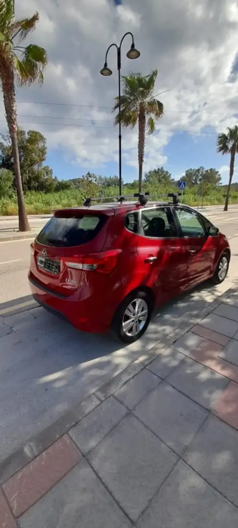 Hyundai iX20 1.6i Tecno Rojo - 2