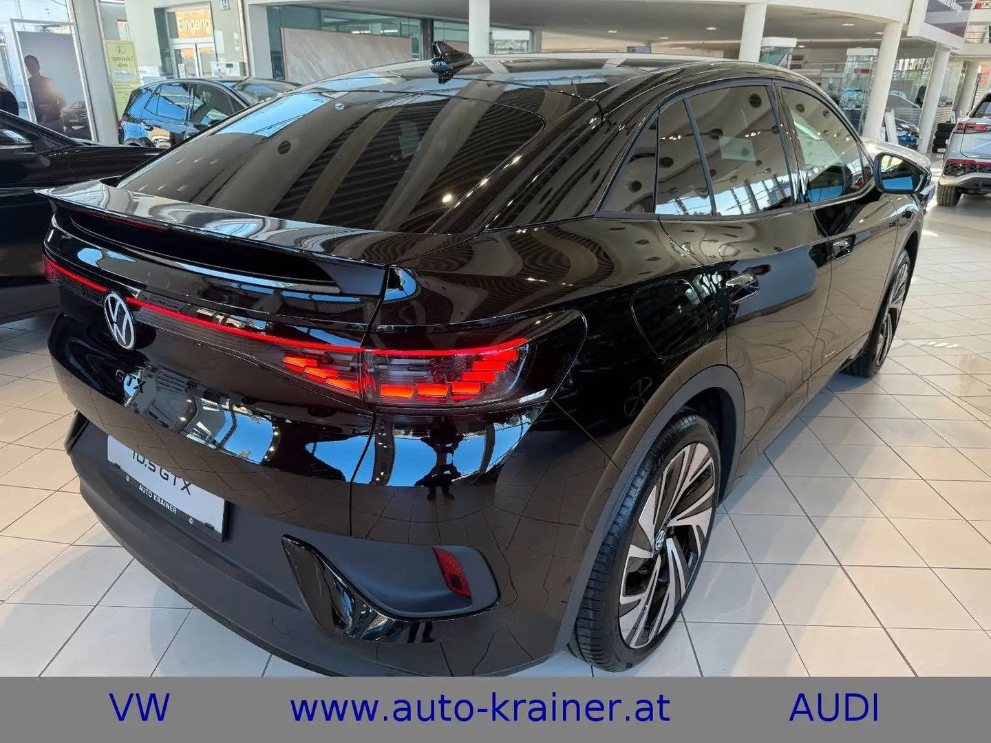 Volkswagen ID.5 GTX 250 kW 4MOTION Business Schwarz - 2