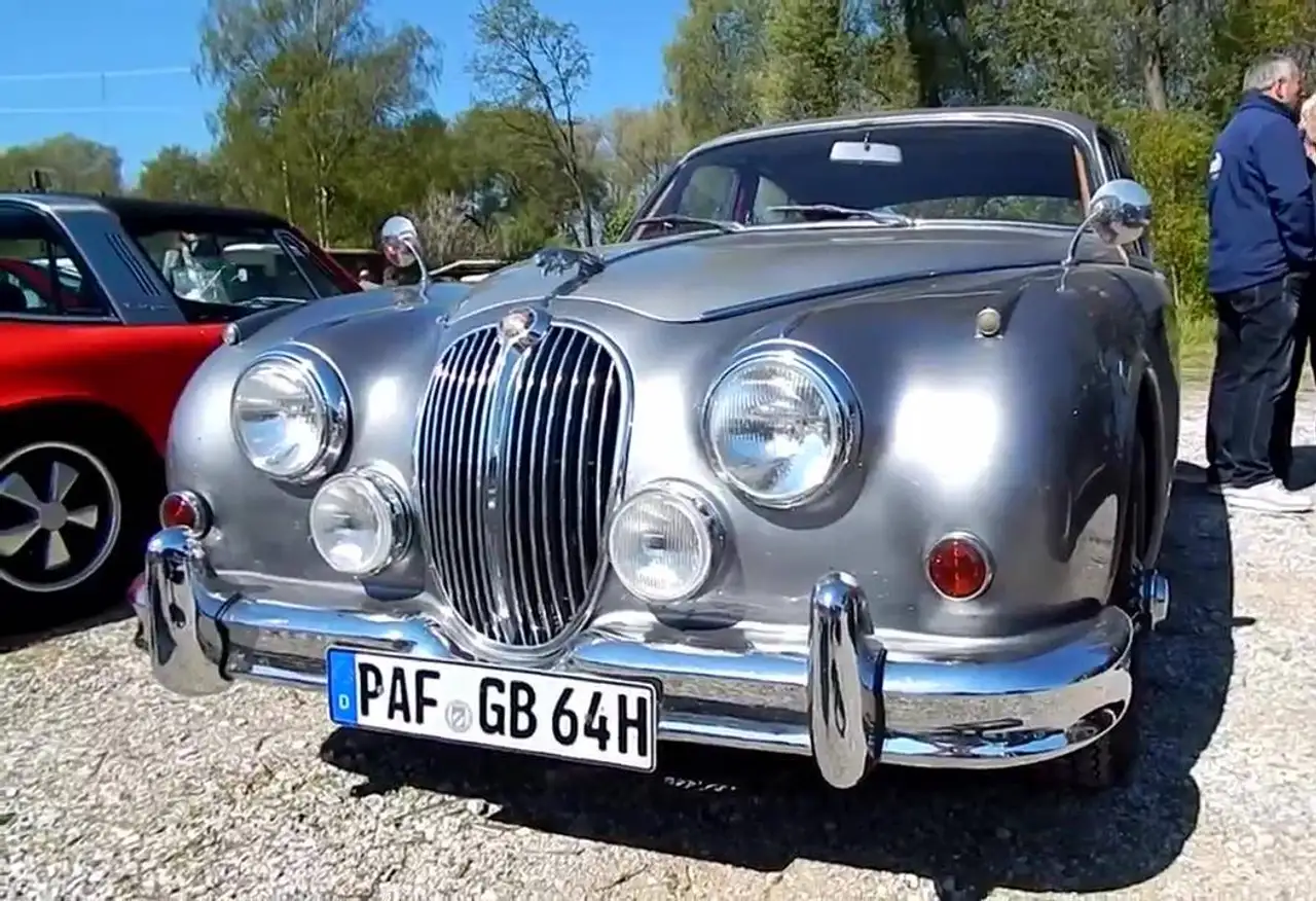 Jaguar MK II 2,4 Litre, foto 1