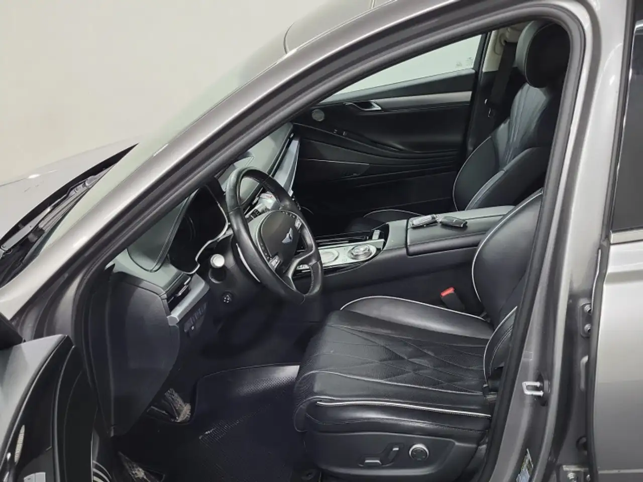 Genesis G80 снимка Genesis G80