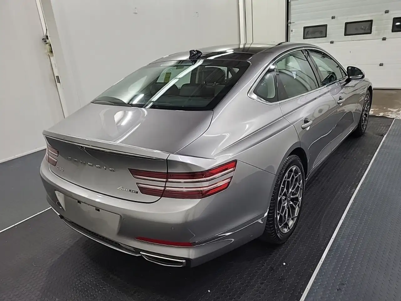 Genesis G80 снимка Genesis G80