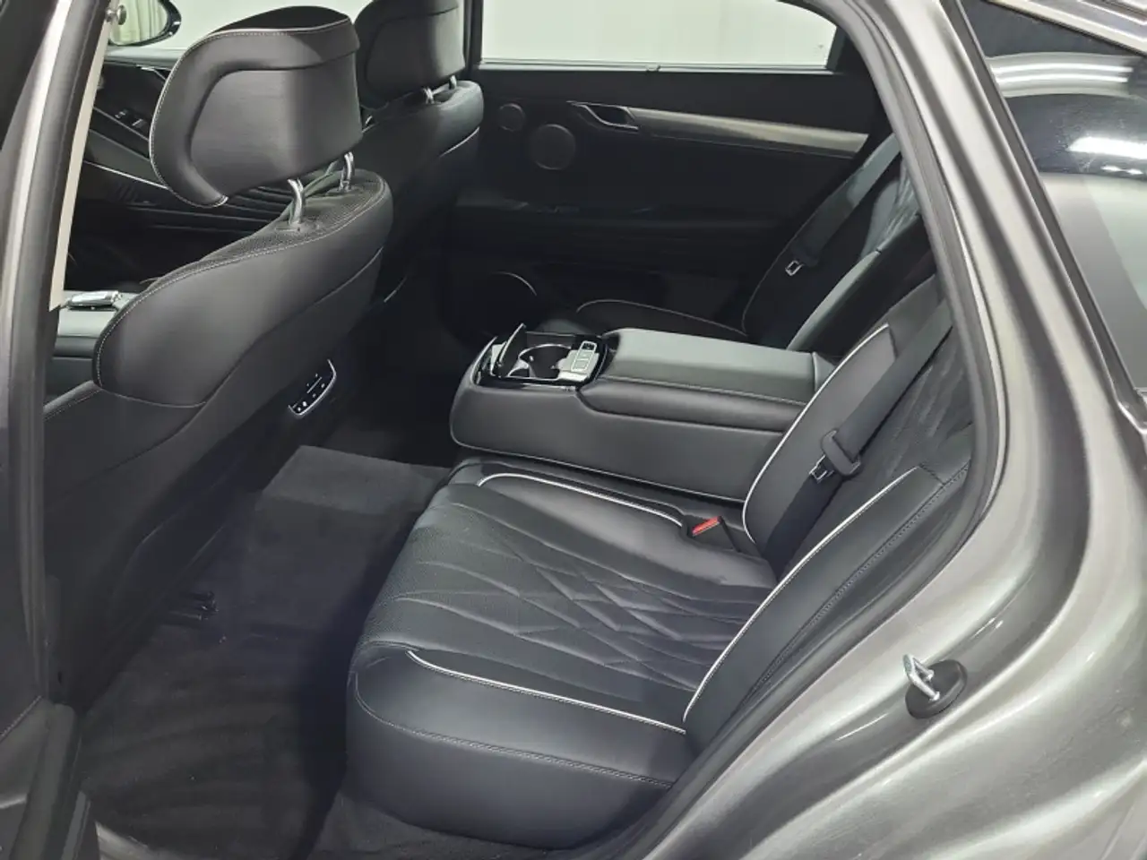 Genesis G80 снимка Genesis G80