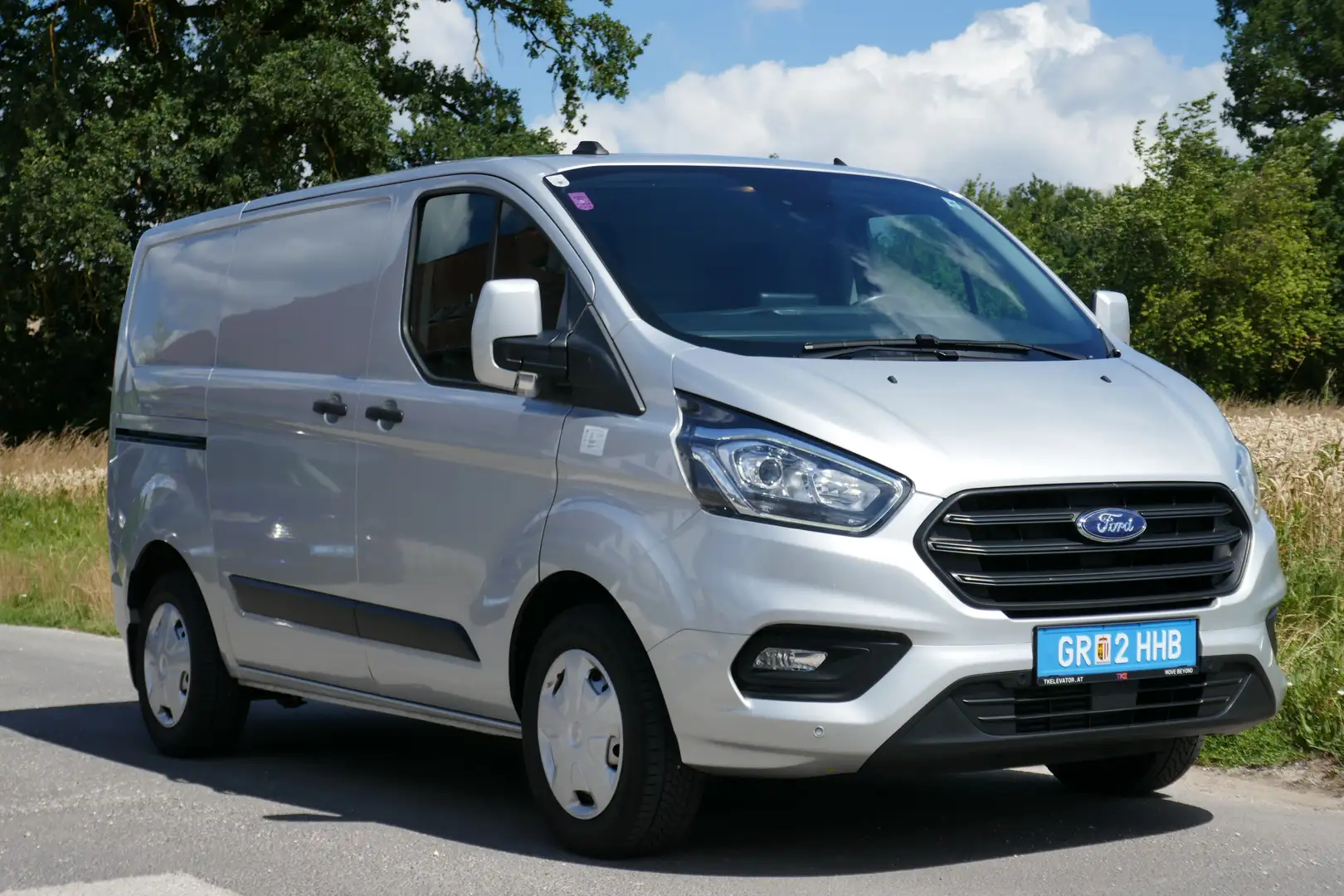 Ford Transit Custom 320 L1 Trend Silber - 1