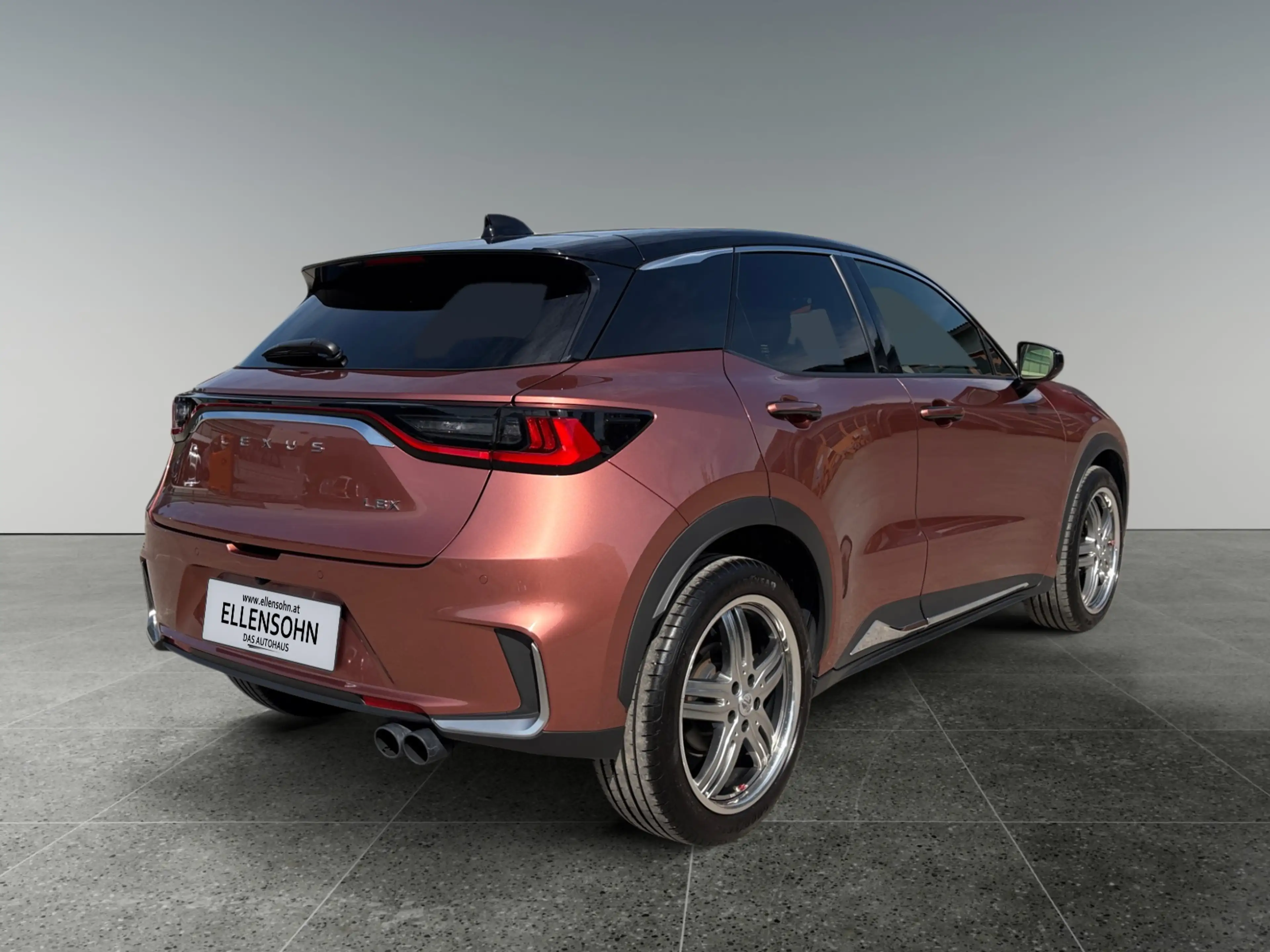 Lexus LBX Lexus LBX Emotion CVT 4x2 — photo 5
