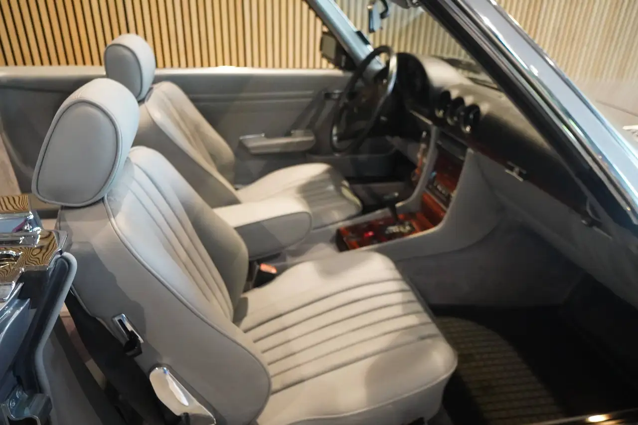 Mercedes-Benz SL 560 5.5 V8 R107*Frame off Restaurierung*Wie neu*, foto 10