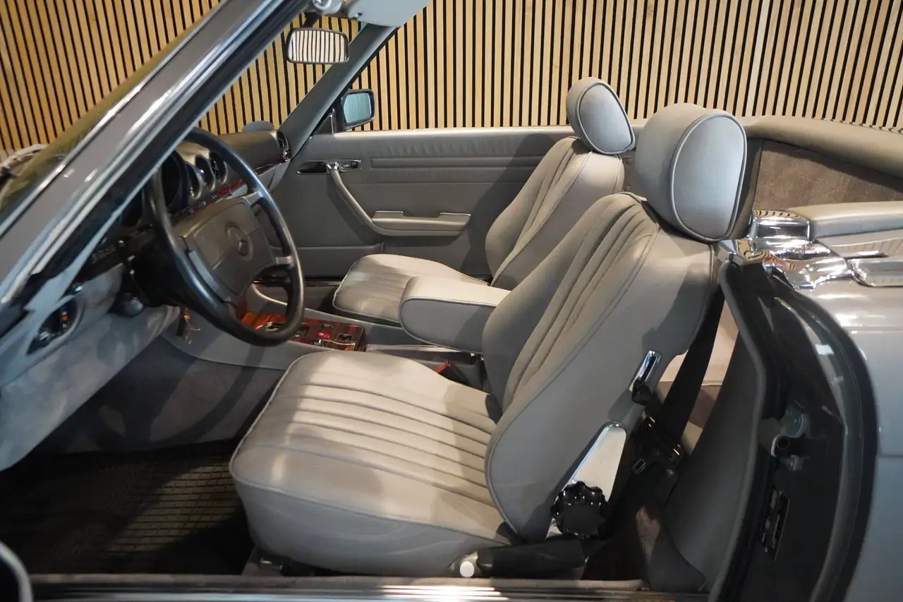 Mercedes-Benz SL 560 5.5 V8 R107*Frame off Restaurierung*Wie neu*, foto 6