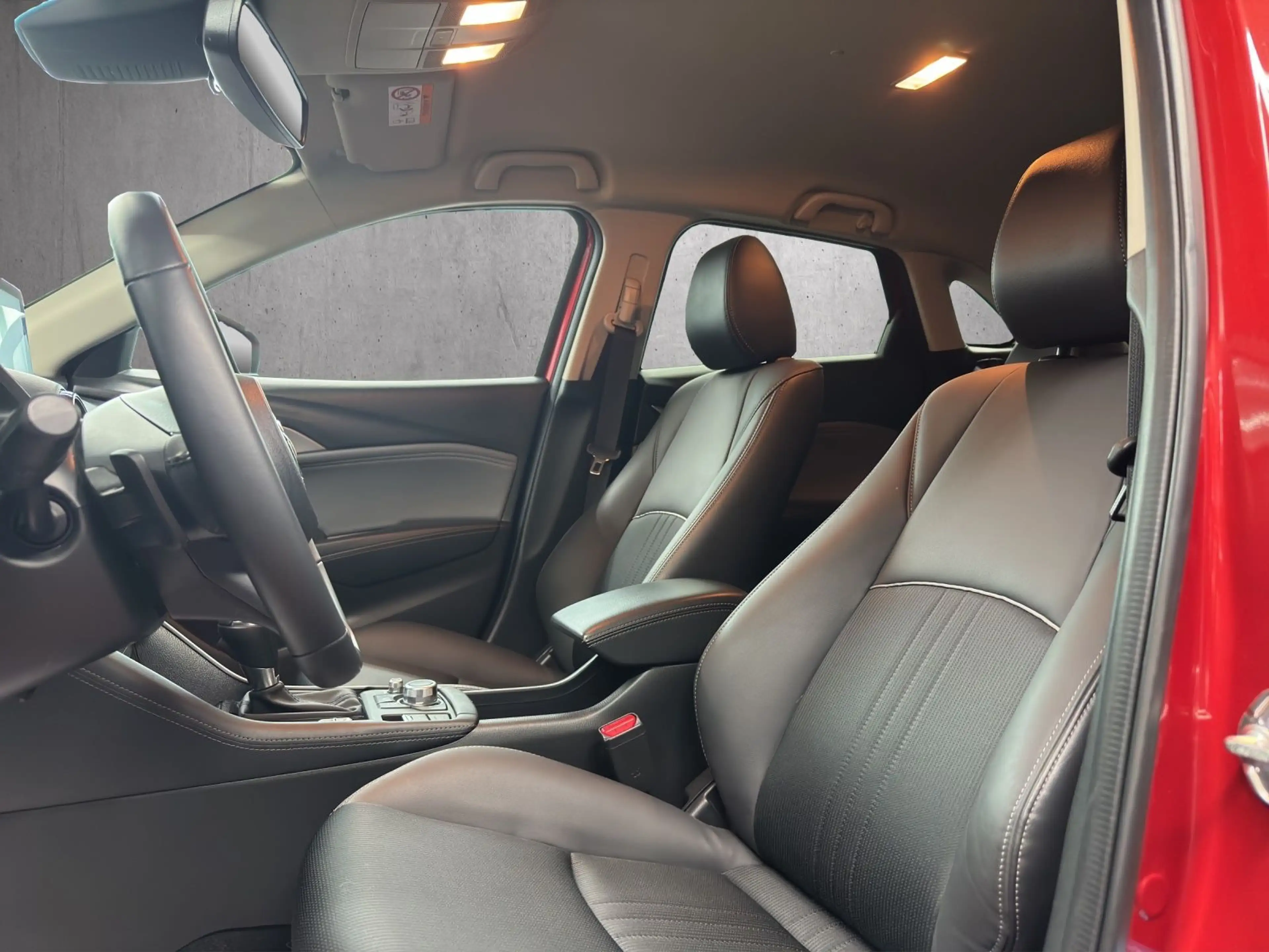 Mazda CX-3 Edition 100 Selektion Automatik — photo 11
