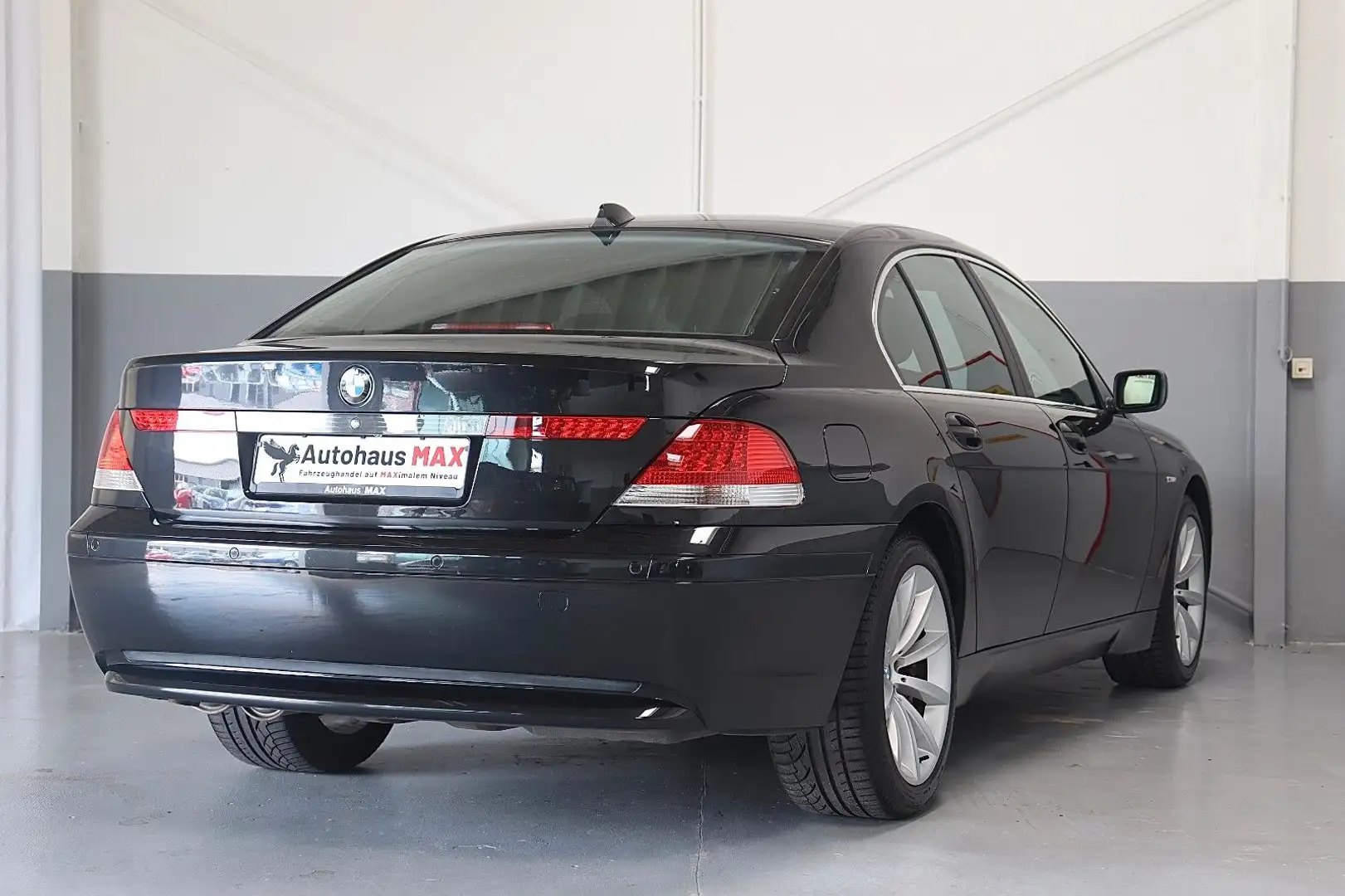 BMW 730 i~1.Hand~deu. FZG~Softclose~Memory~Navi~SZH/B Schwarz - 2