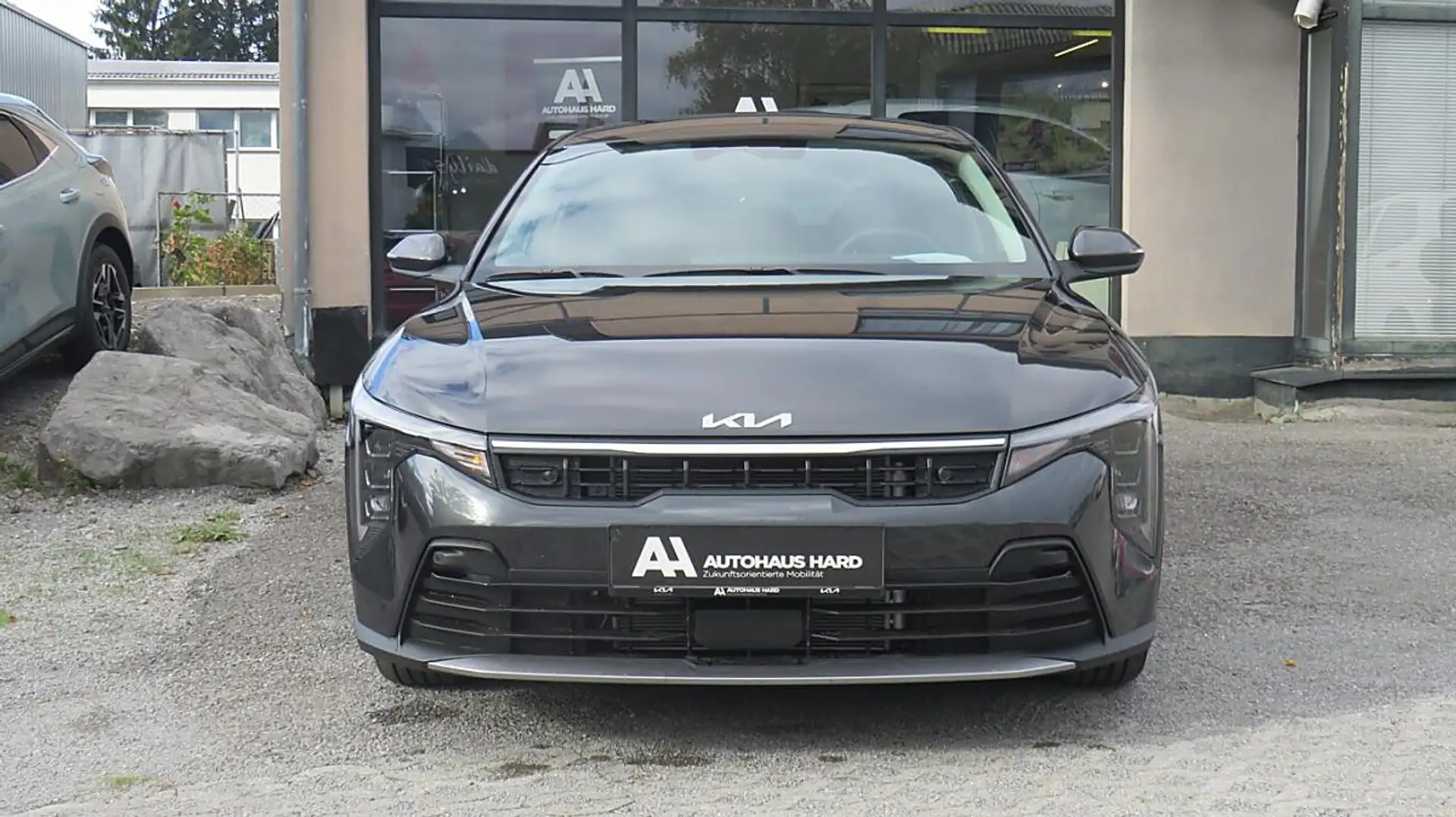 Kia K4 1,0 TGDI 48V Silber MT6 Grau - 2