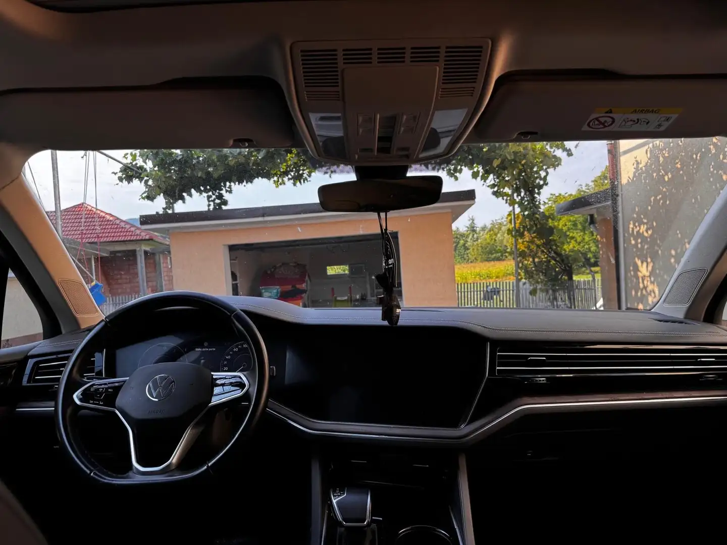 Volkswagen Touareg 3.0 V6 tsi eh Elegance tiptronic - 2