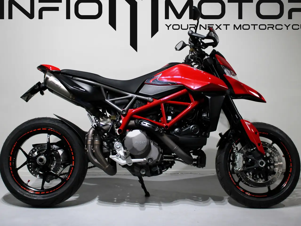 Ducati Hypermotard 950