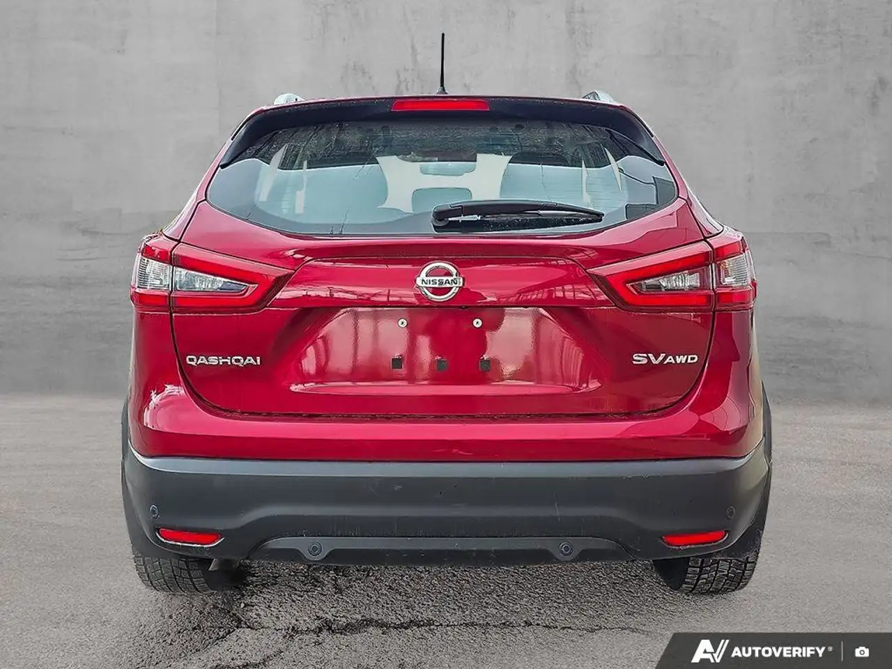 Nissan Qashqai снимка Nissan Qashqai