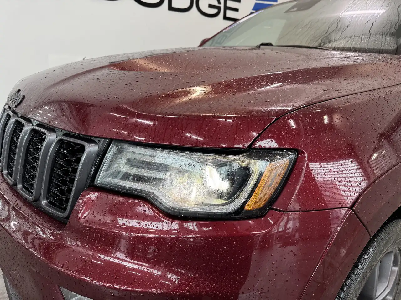 Jeep Grand Cherokee снимка Jeep Grand Cherokee