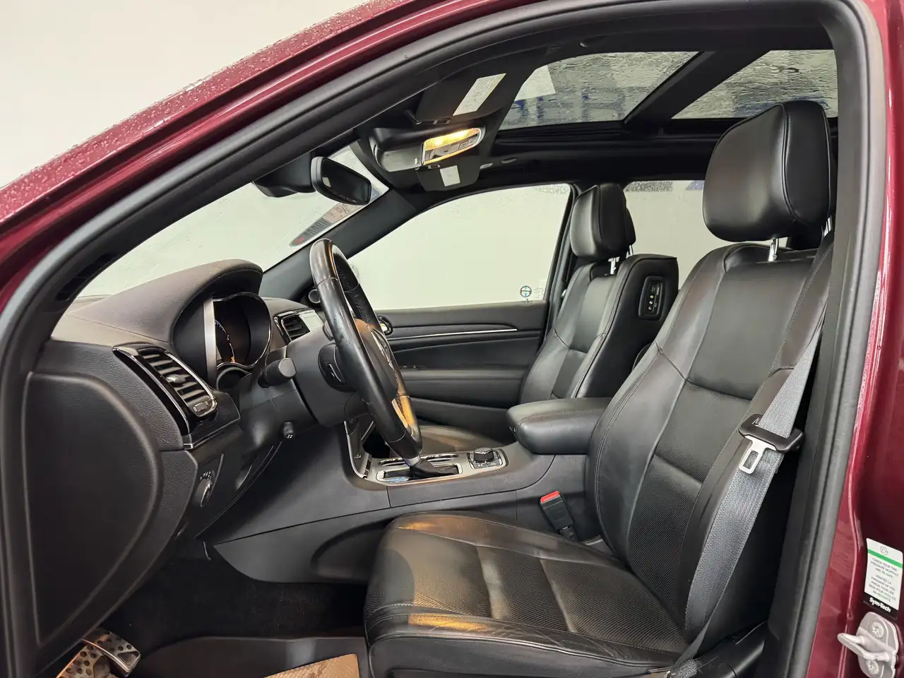 Jeep Grand Cherokee снимка Jeep Grand Cherokee