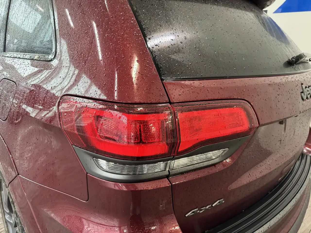 Jeep Grand Cherokee снимка Jeep Grand Cherokee