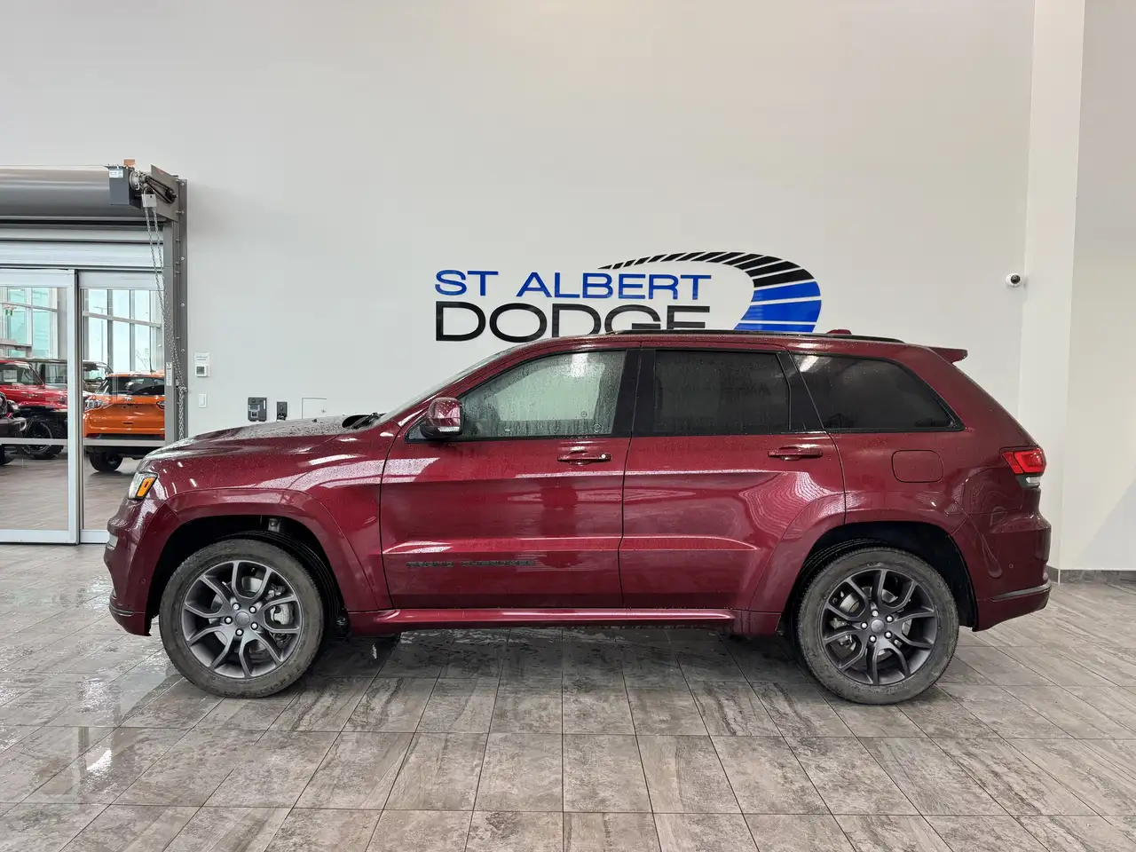 Jeep Grand Cherokee снимка Jeep Grand Cherokee