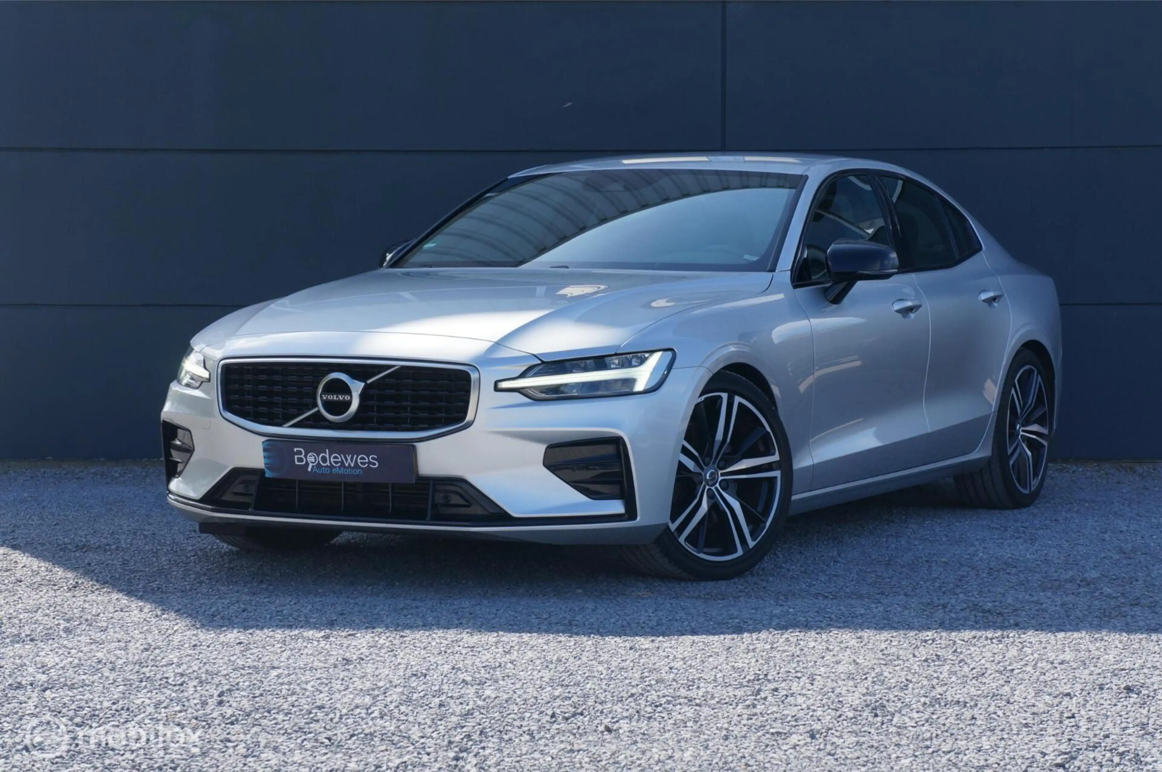 Volvo S60 2.0 T4 R-Design Aut Navi Ad.Cruise Apple/Android ! — photo 5