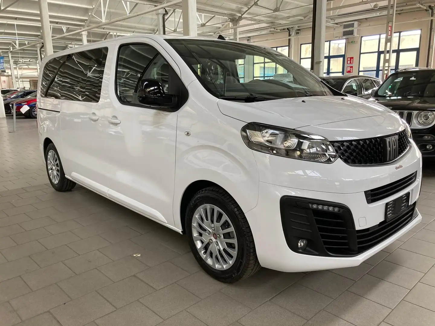 Fiat Ulysse 9 POSTI 1.5 120 CV DIESEL NUOVO!! EURO 32300 + iva Negru - 2