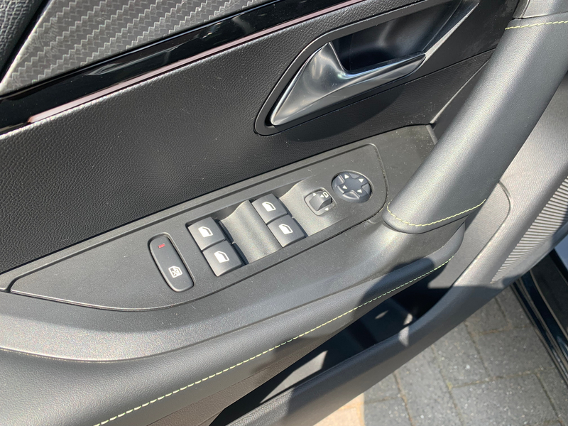 Peugeot 2008 1.2 PureTech GT Airco | Camera | Cruise Control | — photo 9