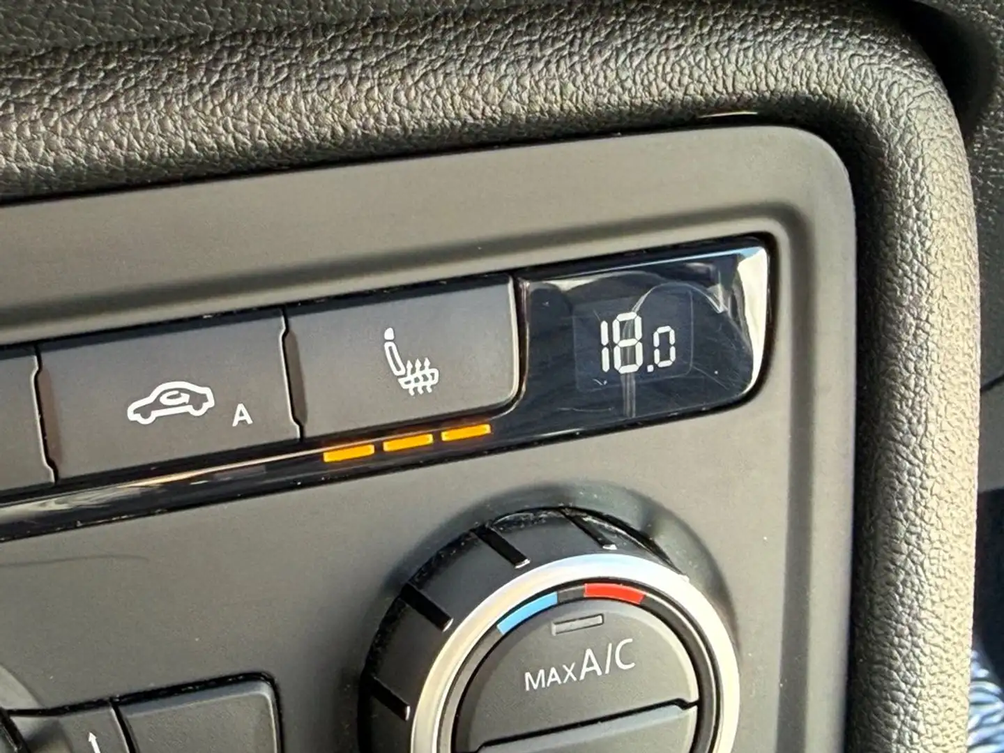 Volkswagen Beetle 2.0 TSI Sport 210 Negro - 1