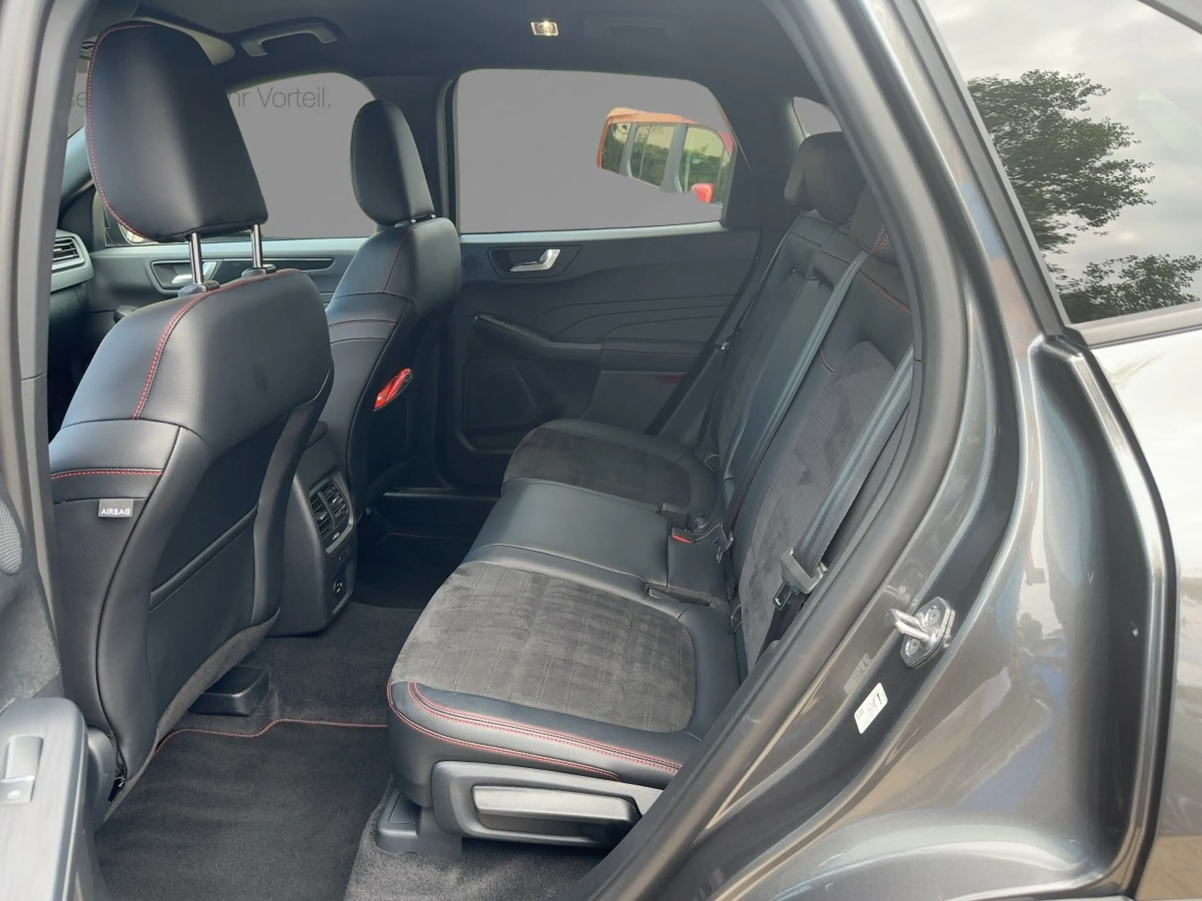 Ford Kuga ST-LINE X LED+Navi+Kamera+Winterpaket — photo 10