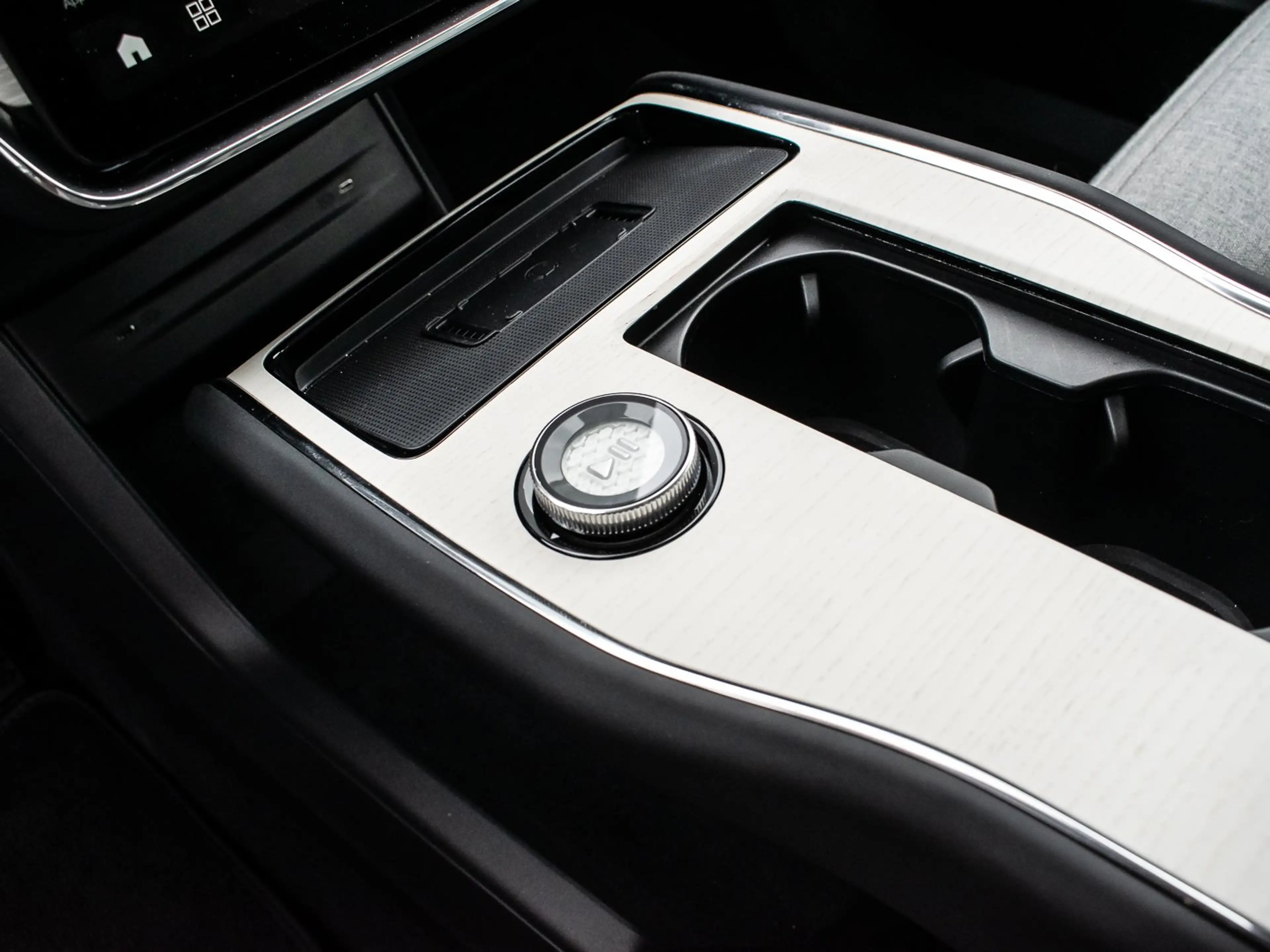 Volvo EX90 Twin Motor Performance Ultra 7 Sitzer / AHK — photo 15